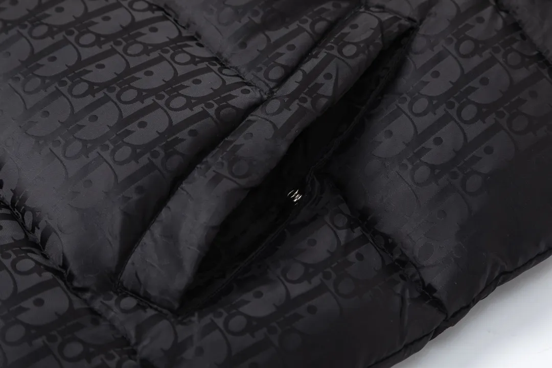 （ ） Dior/ 20fw cd Black oblique oblique ， Classic 。 ， Blackdior 。 。 oblique ， dr ， ， ， dr ， ， ，100% ：Black/Dark Blue/ Size：44/46/48/50/52/54
