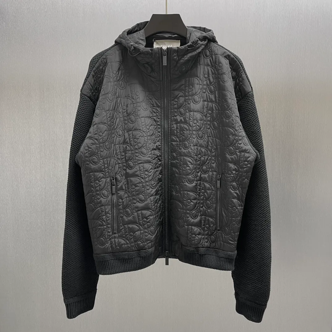 CDBlack Oblique SIZE : S-XL Dior Classic Oblique 。 Black ， Obliqu 。 ， ， 。