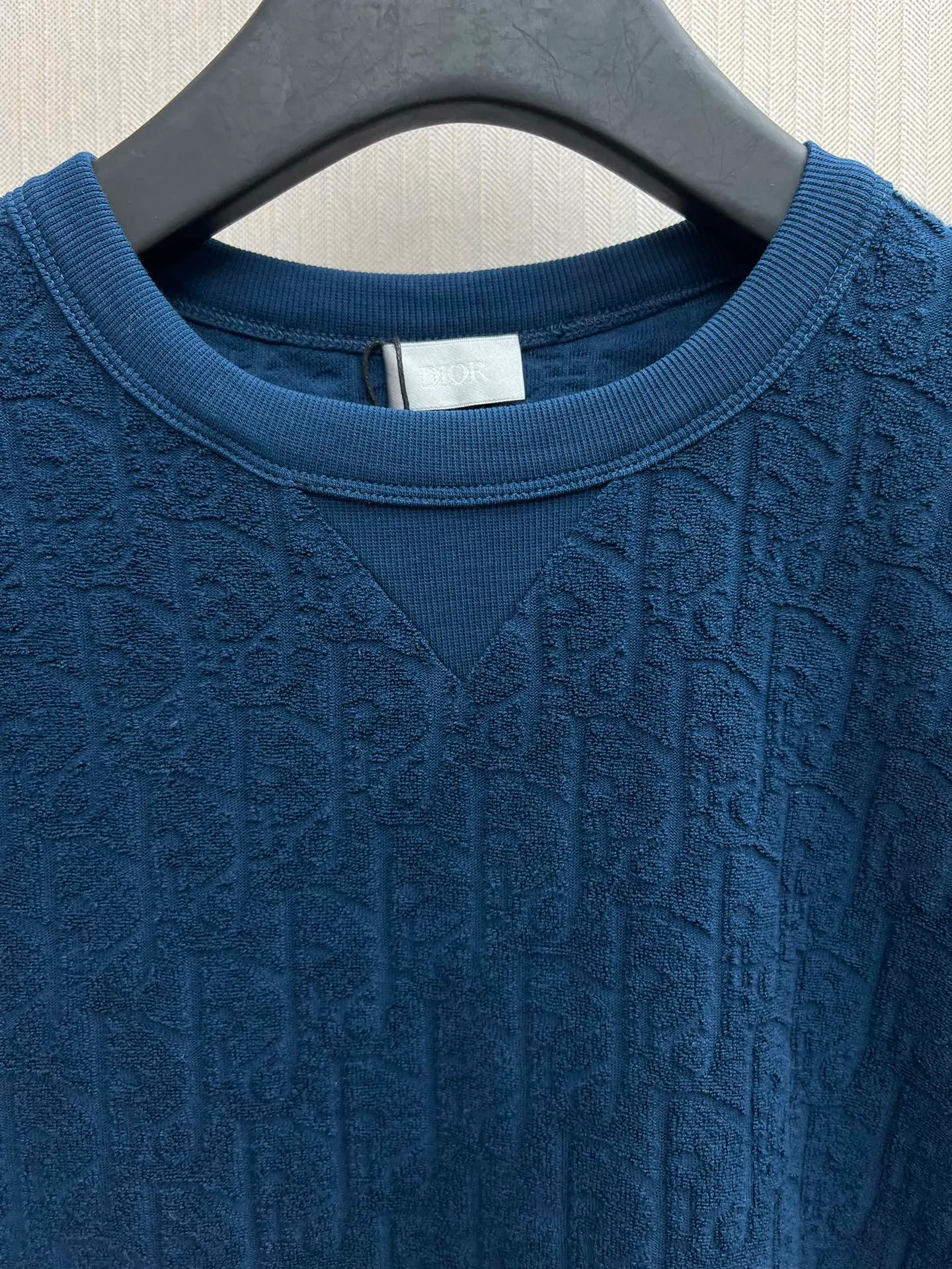 25ss New Arrival Blue T ， Classic Oblique 。 V ， 。 ， ， 。 Sizes：S.M.L.XL.