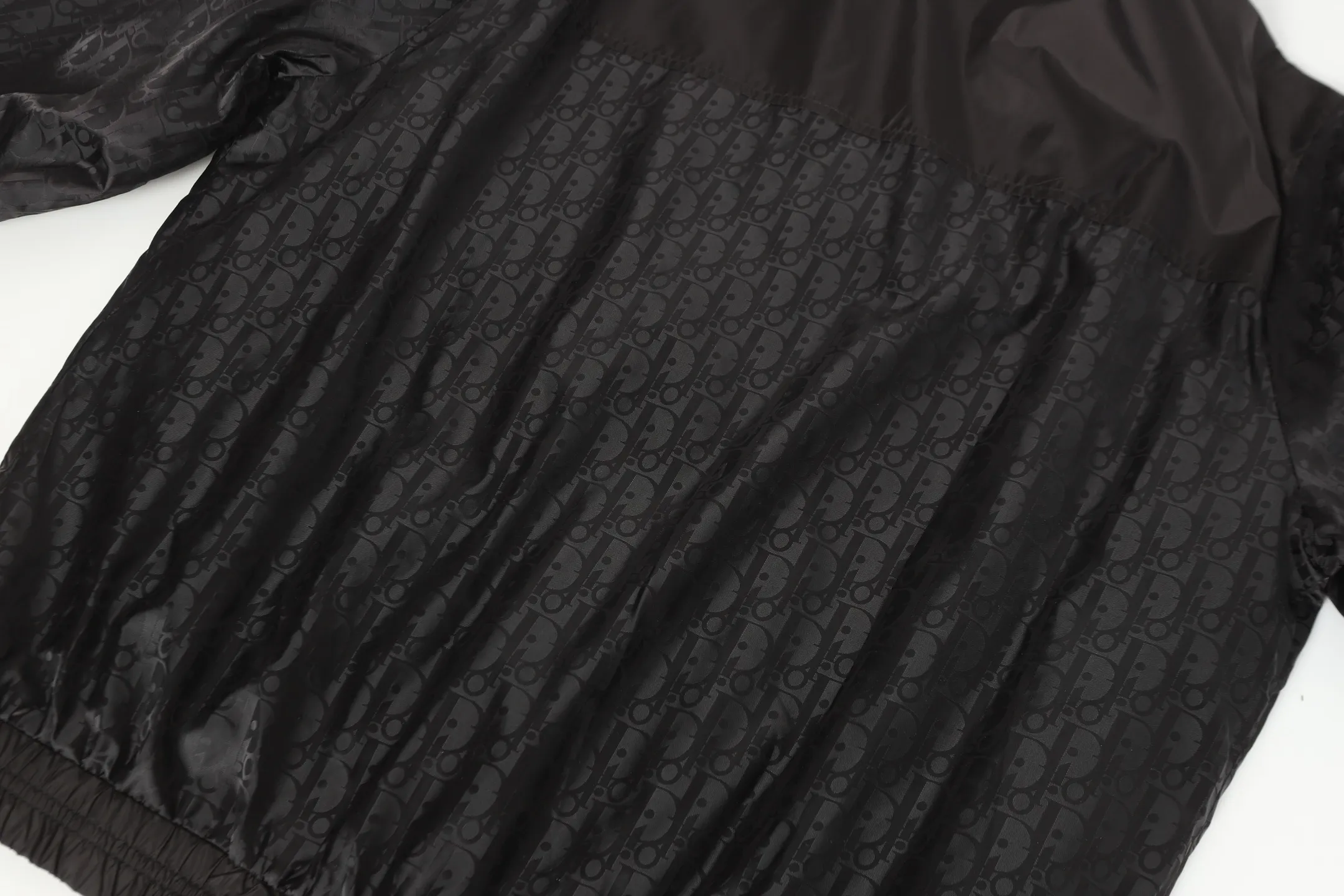 Dior/ logo ， 。 ， 。 。 New Arrival Same Style ， ， ， ， ， 。 ， ， 。 ：Black Size：S/M/L/XL