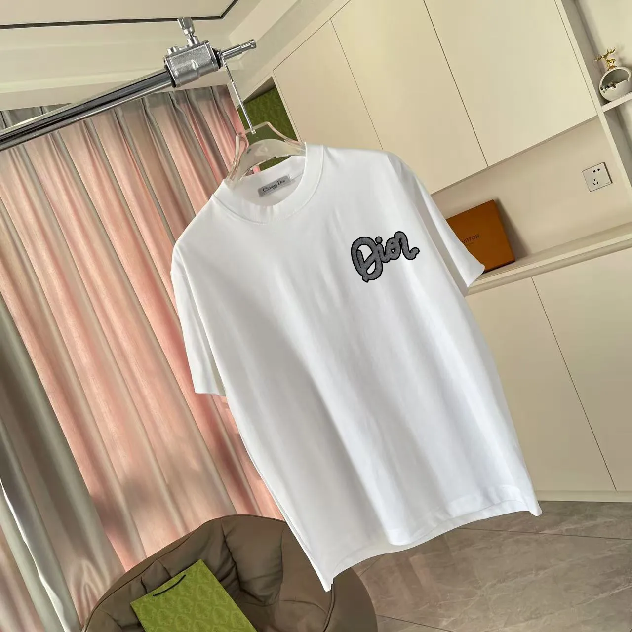 Dio 2025 New Arrival logo T g Same Style ：Black White Pink Blue Size: S M L XL XXL ​
