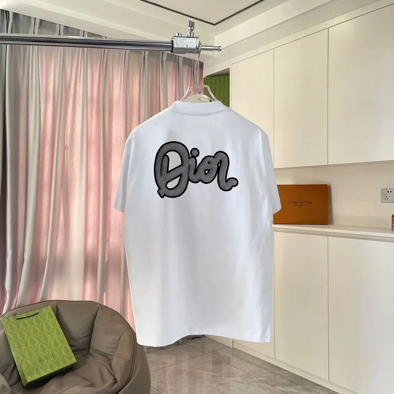 Dio 2025 New Arrival logo T g Same Style ：Black White Pink Blue Size: S M L XL XXL ​