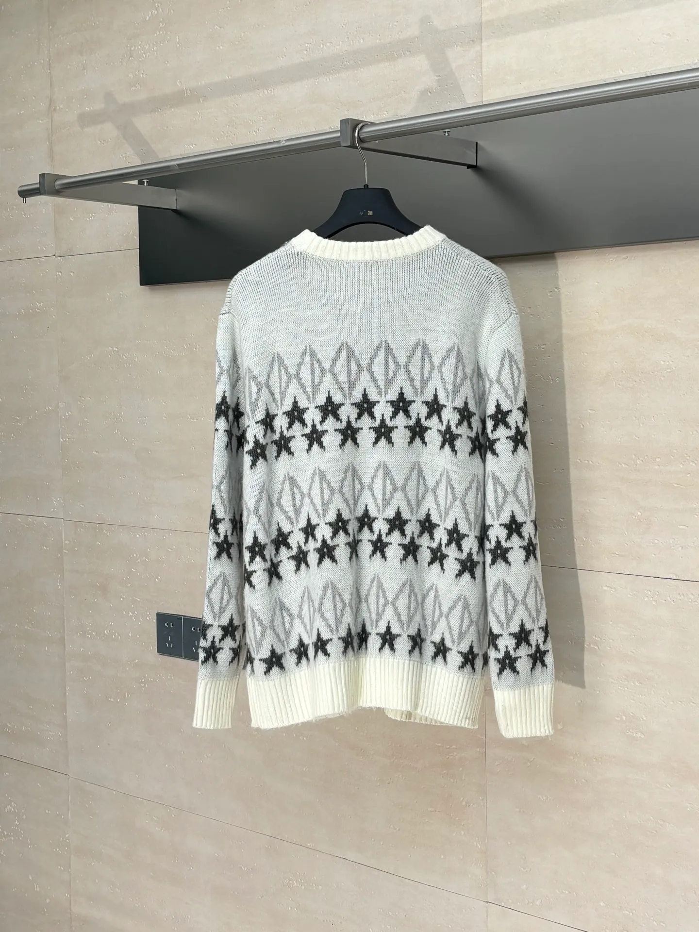 Dio 25Fw 100% 。 STOLL ，CD ， ， ， 1*1 。 ， ， ， ， 。 ， 。 Size：S/M/L