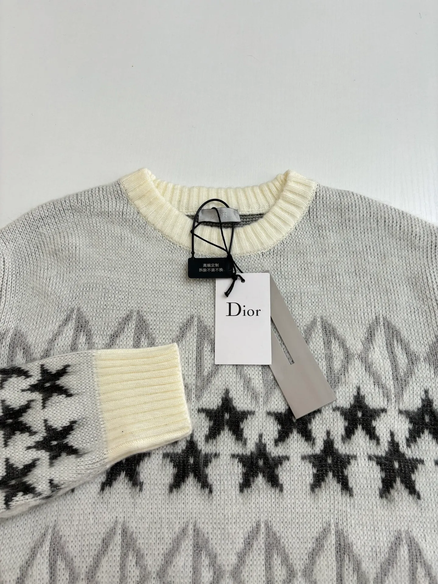 Dio 25Fw 100% 。 STOLL ，CD ， ， ， 1*1 。 ， ， ， ， 。 ， 。 Size：S/M/L