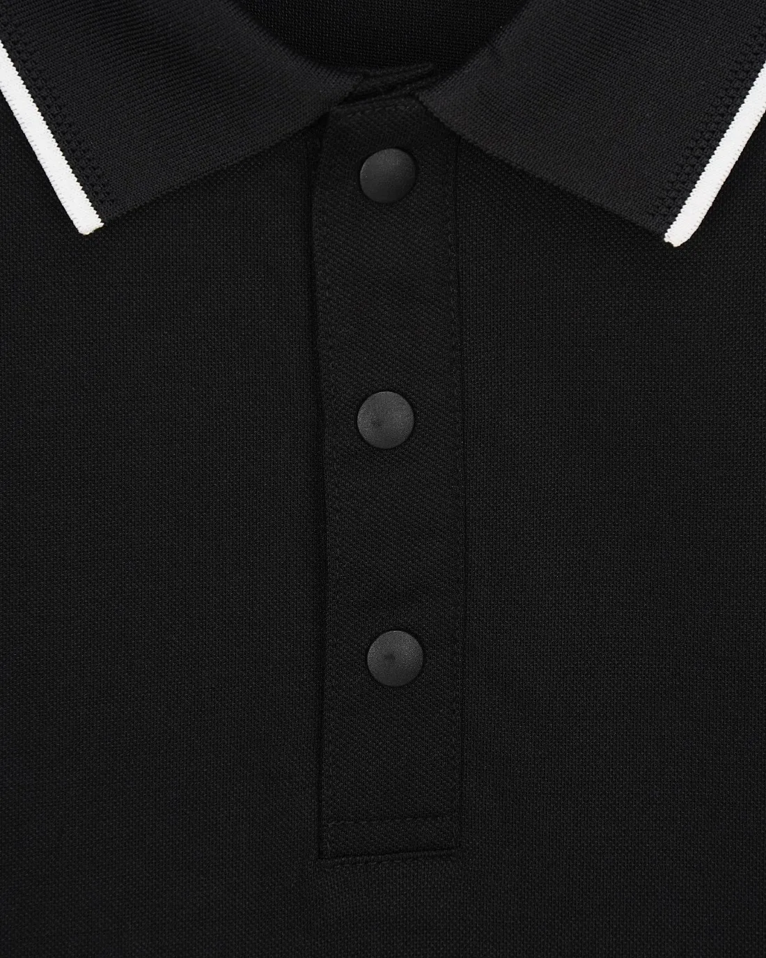 DIOR*Dior Classic style with beautifully embroidered letter logo on the chest, short-sleeved POLO shirt ✅Boutique top quality craftsmanship‼ Three complete standards ●100% ice silk zinc jade fiber ●50% cotton 50% polyester fiber ●Square weight g ●Embroidery technology ●Customized 1:1 trademark ●Normal version ●Size: M L XL XXL XXXL