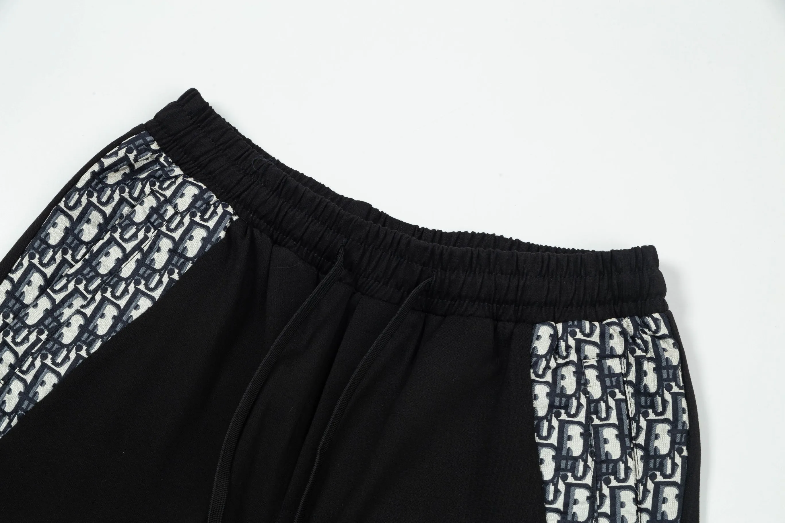 Dio R New Arrival ， ， logo。 ， ， ， ， Breathable， ， ： - Sizes：M-4XL