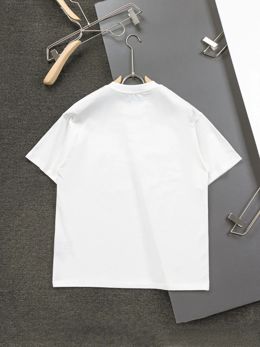 Dior dior CD S-XL 26ss Classic CD 🪡logo ，D ， ， Black White ， D LOGO ， logo ， ！ ， Classic ！！ 47 ， ， Dior ！ ， ， ， Breathable ~ ！！ ：Black White Blue Size：S-XL ： S： 55- 56- 71.5 M： 56.5- 58- 73 L： 58- 60- 74.5 XL: 59.5- 62- 76