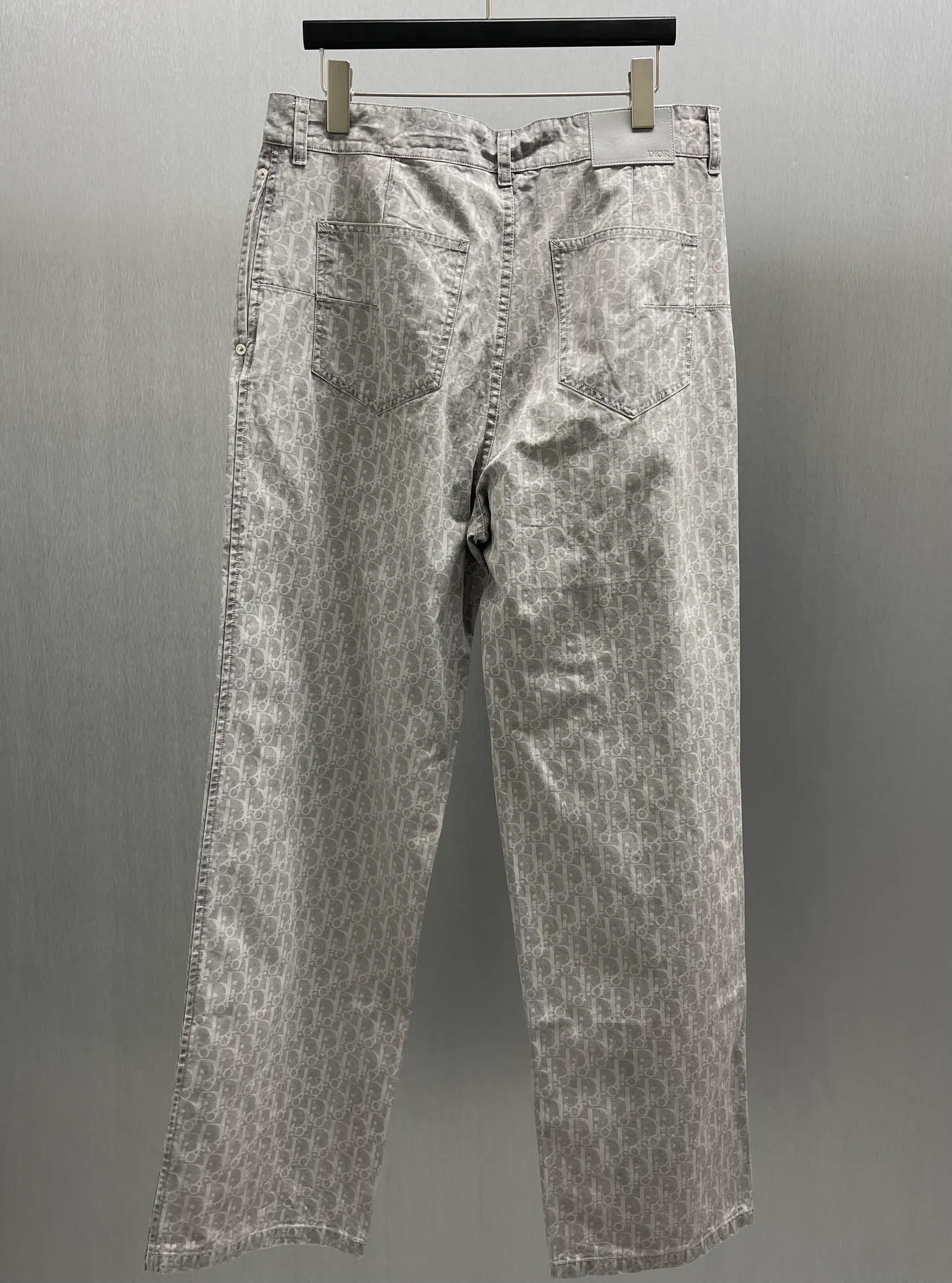 CDGray Oblique Oblique ， 。 Gray ， Classic 。 blique ， 。 ， 。