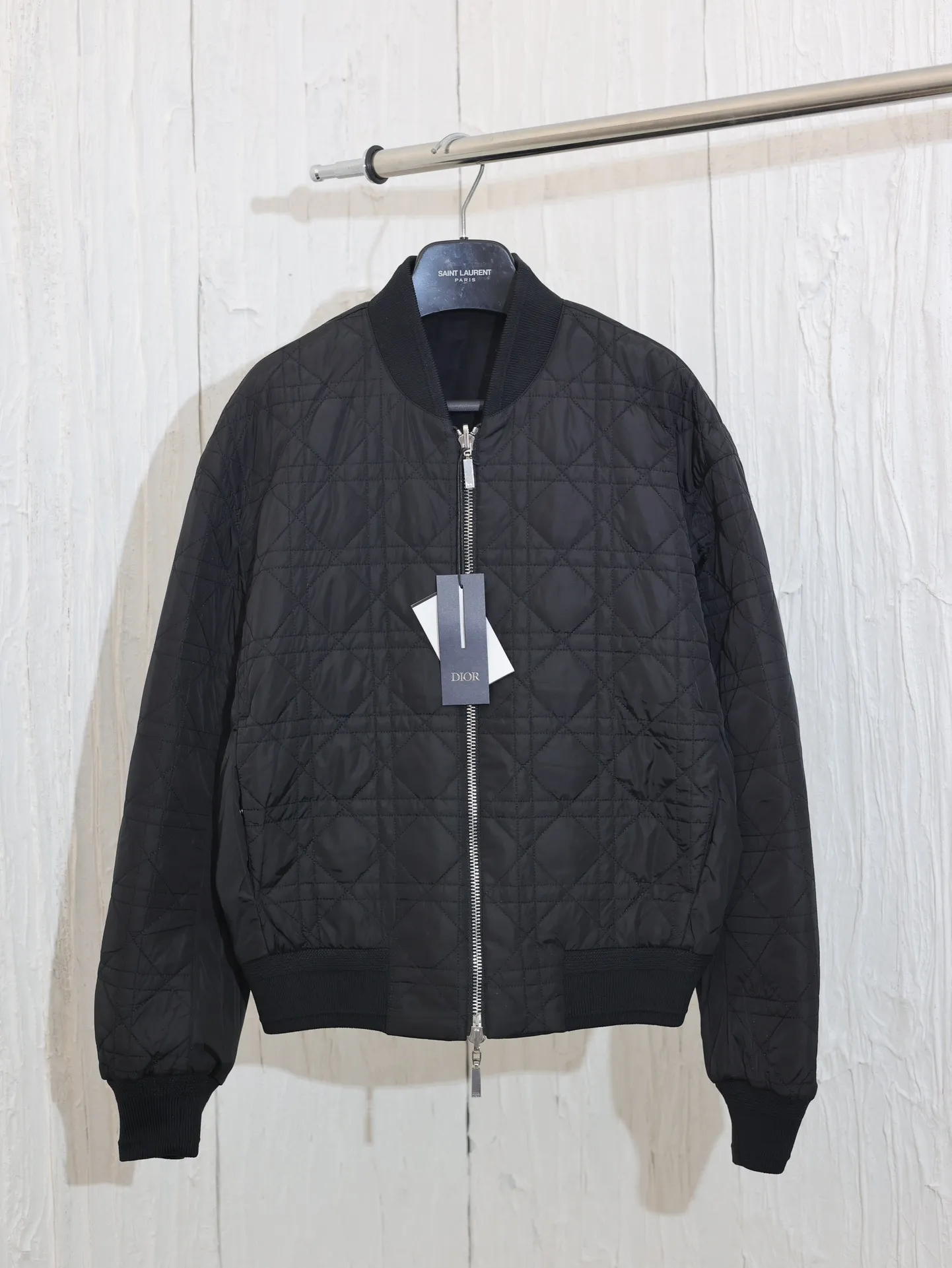 Dio 24New Arrival LOGO Size：46/48/50/52