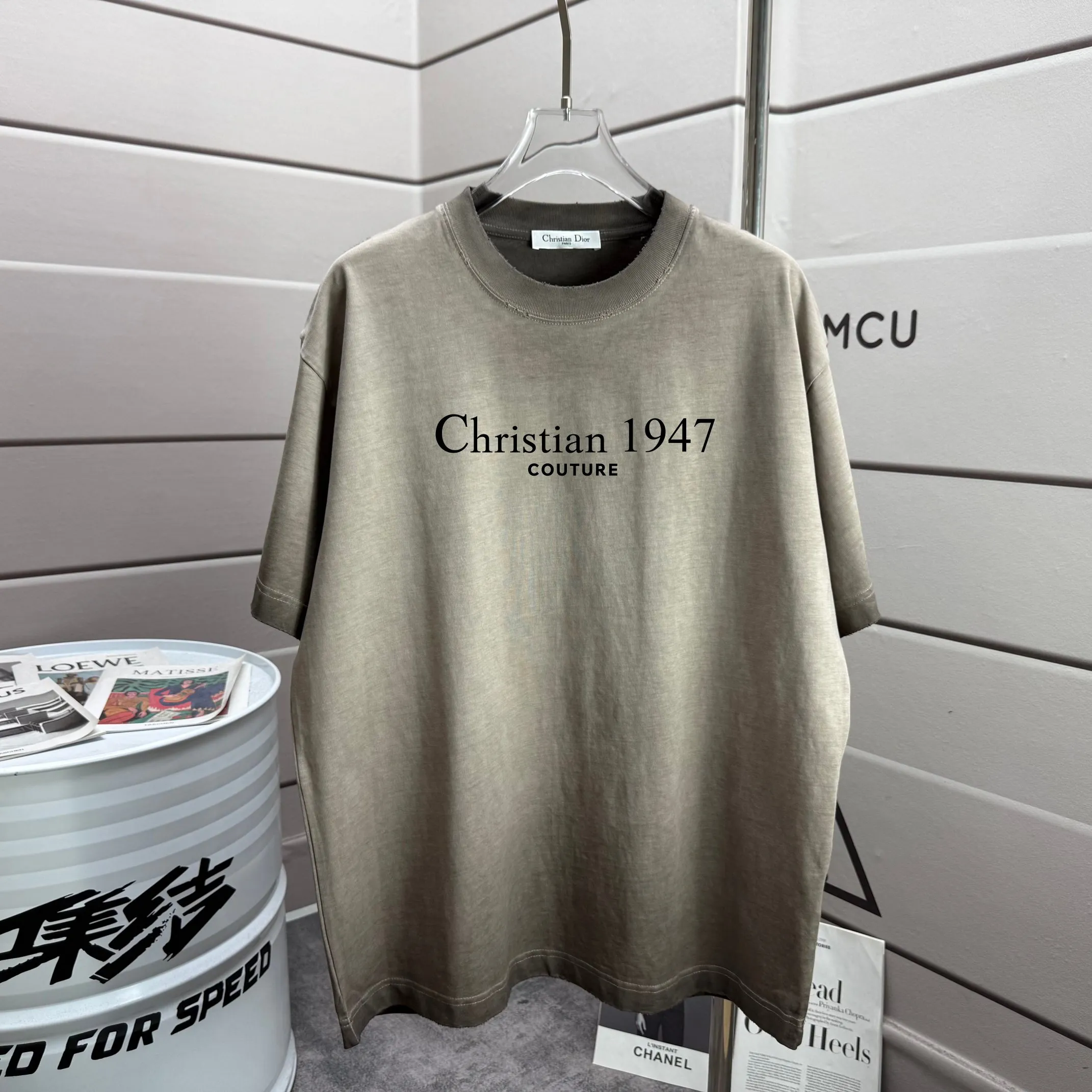 # 95 Dio *2025 New Arrival tee Same Style :Black White Size :S M L XL XXL Size： S （90-130 ） M （120-150 ） L （140-165 ） XL （160-180 ） XXL （180 ）