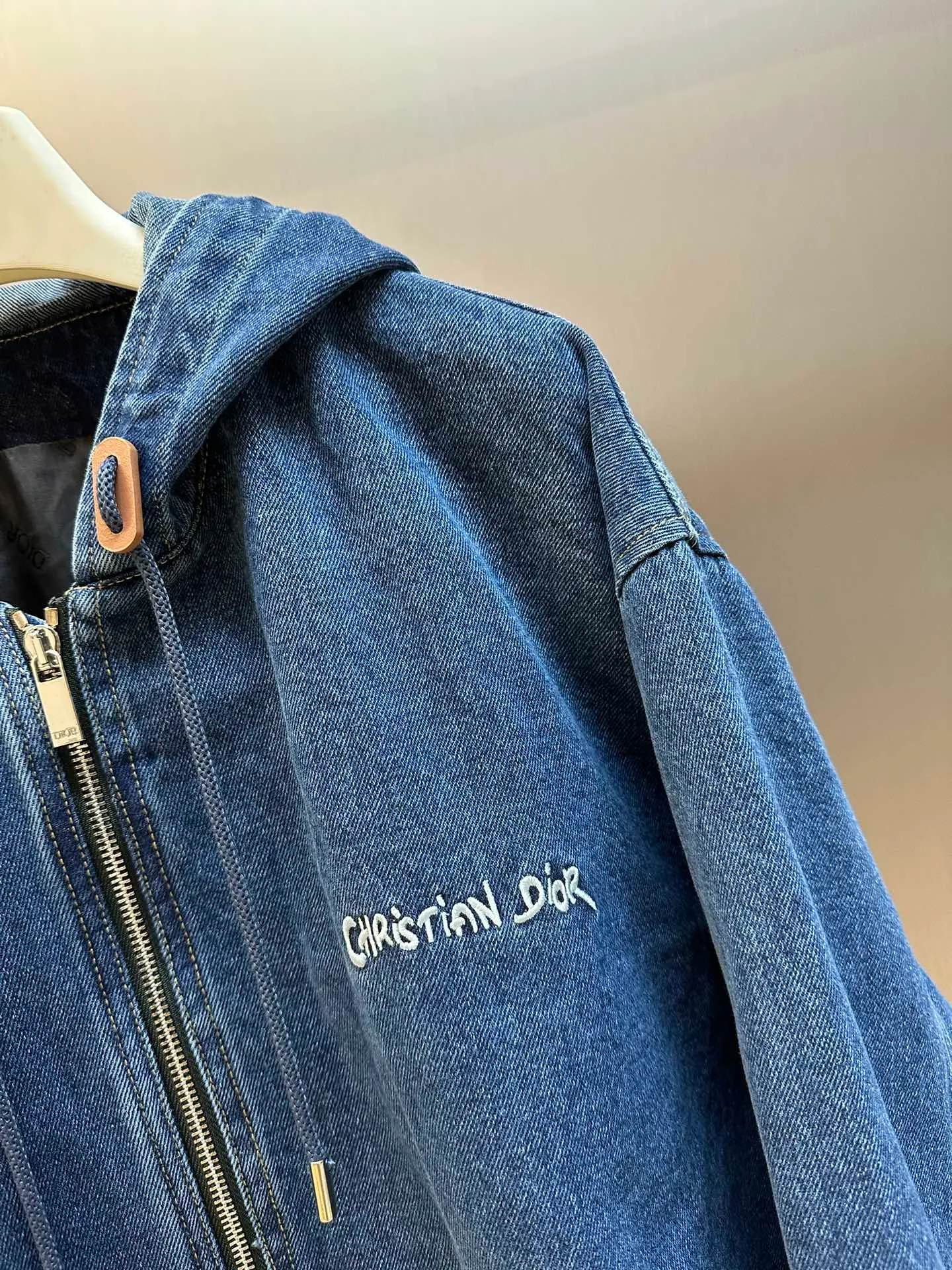 Dior Christian Dior Tag ， Dior 。 Blue ， ， 。 ， ， 。 ， ， ， Dior size：xs s m l