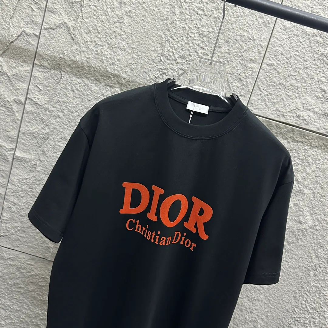 Dio* 2025 New Arrival Classic Orange T Same Style ：Black White Size： S （90-130 ） M （120-150 ） L （140-165 ） XL （160-180 ） XXL （180 ）