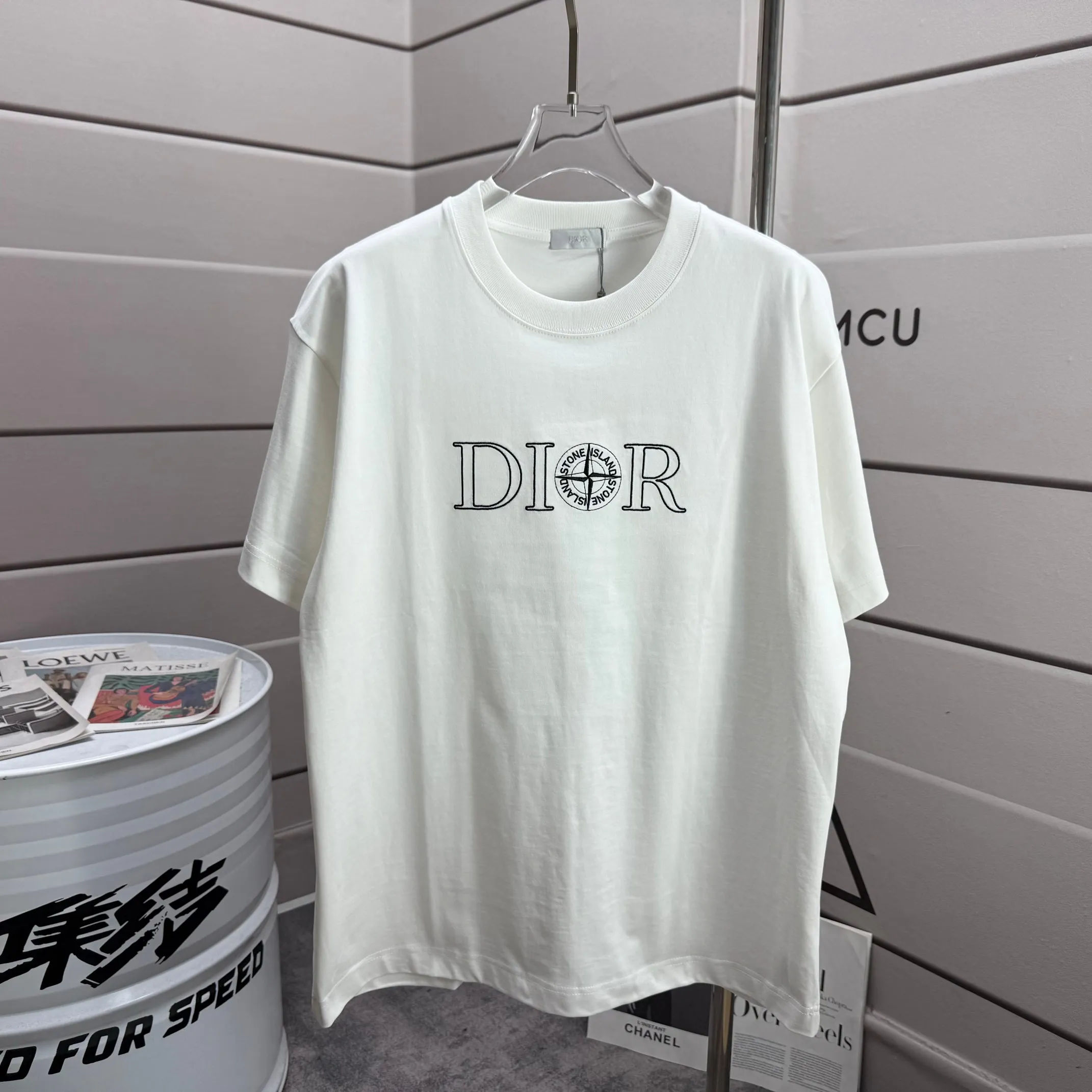 # 95 Dio 2025 New Arrival T Same Style ：Black White Size： S （90-130 ） M （120-150 ） L （140-165 ） XL （160-180 ） XXL （180 ）