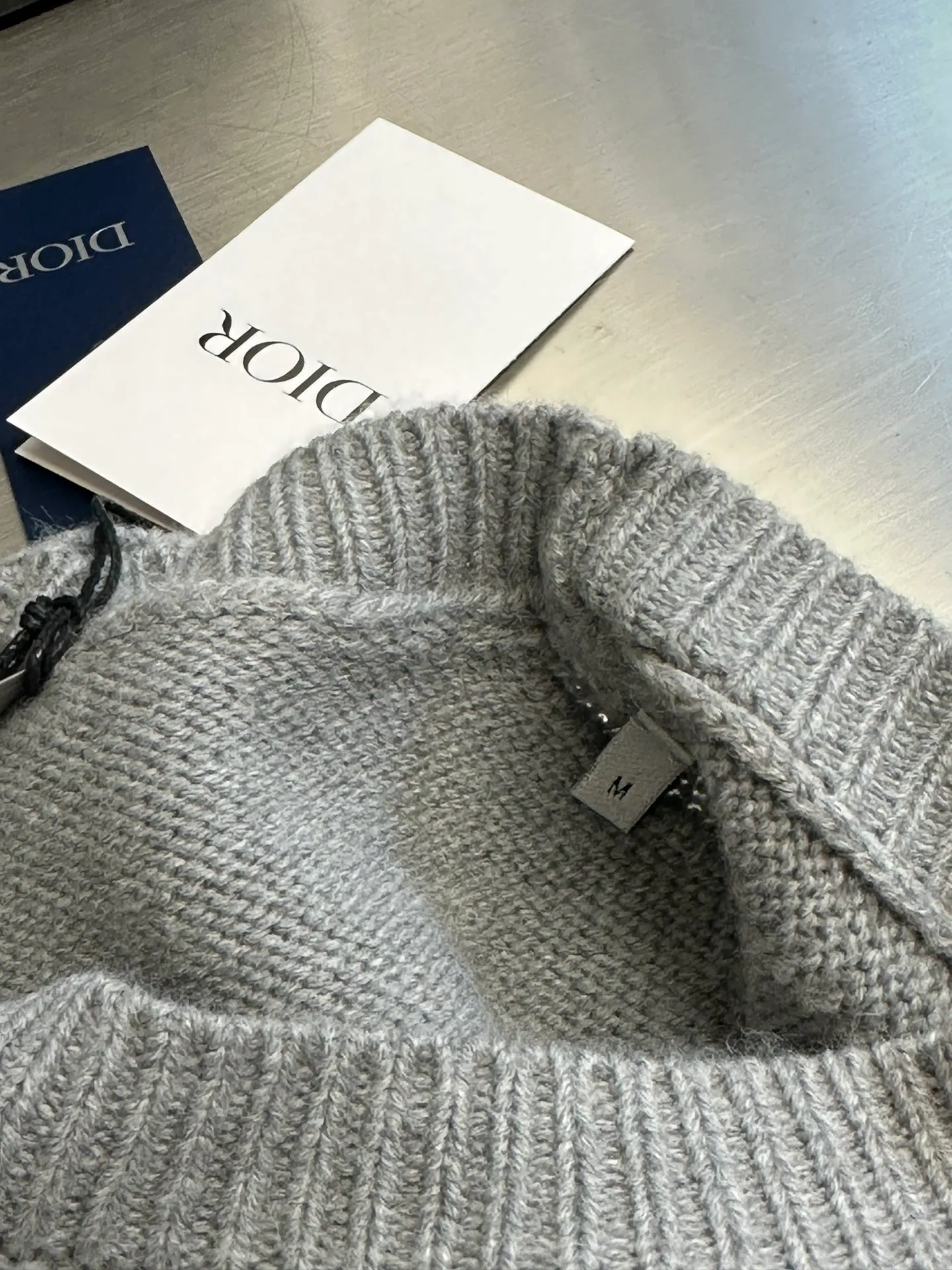 winter 80 20 40 。 Gray 。 12 ， ， size：xs s m l