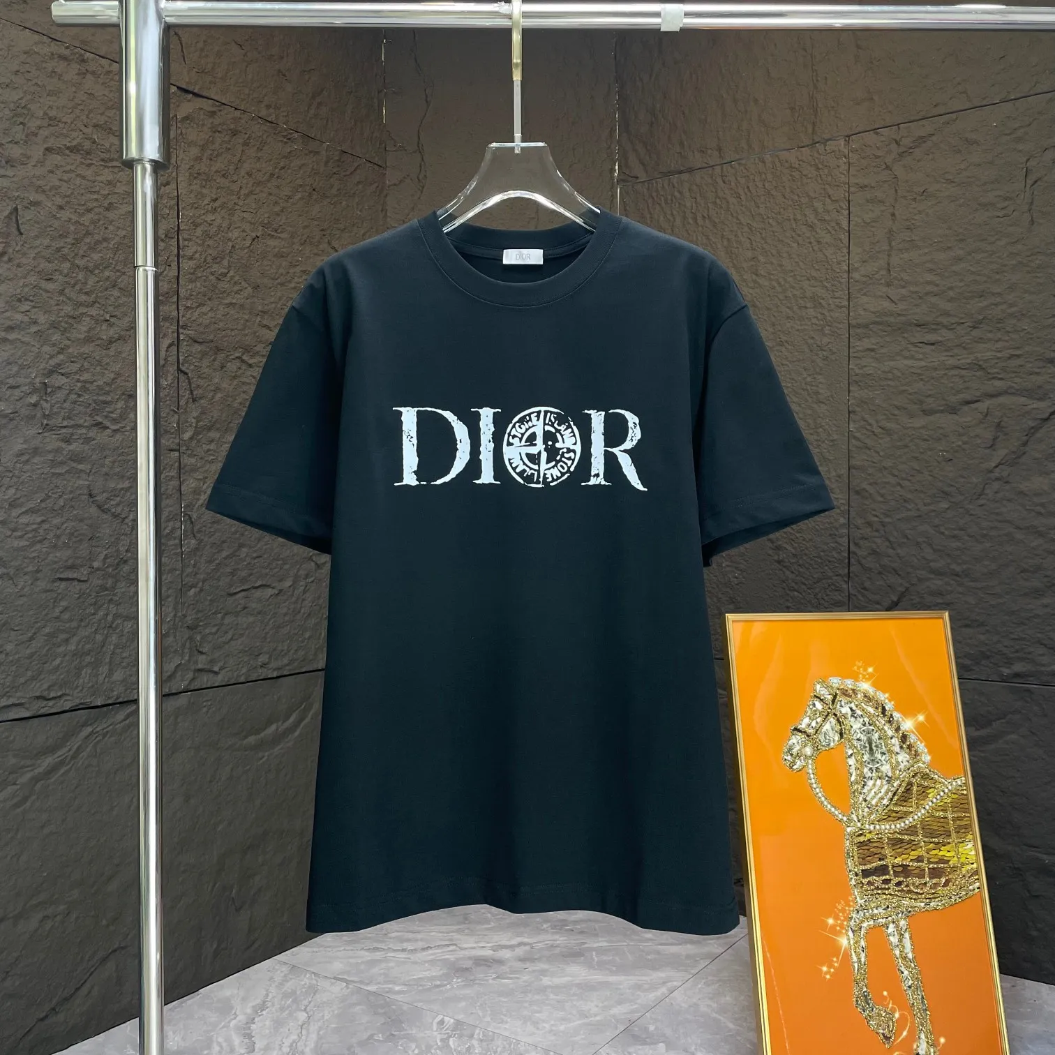 Dio 2025 New Arrival T ：Black White Sizes：S M L XL XXL