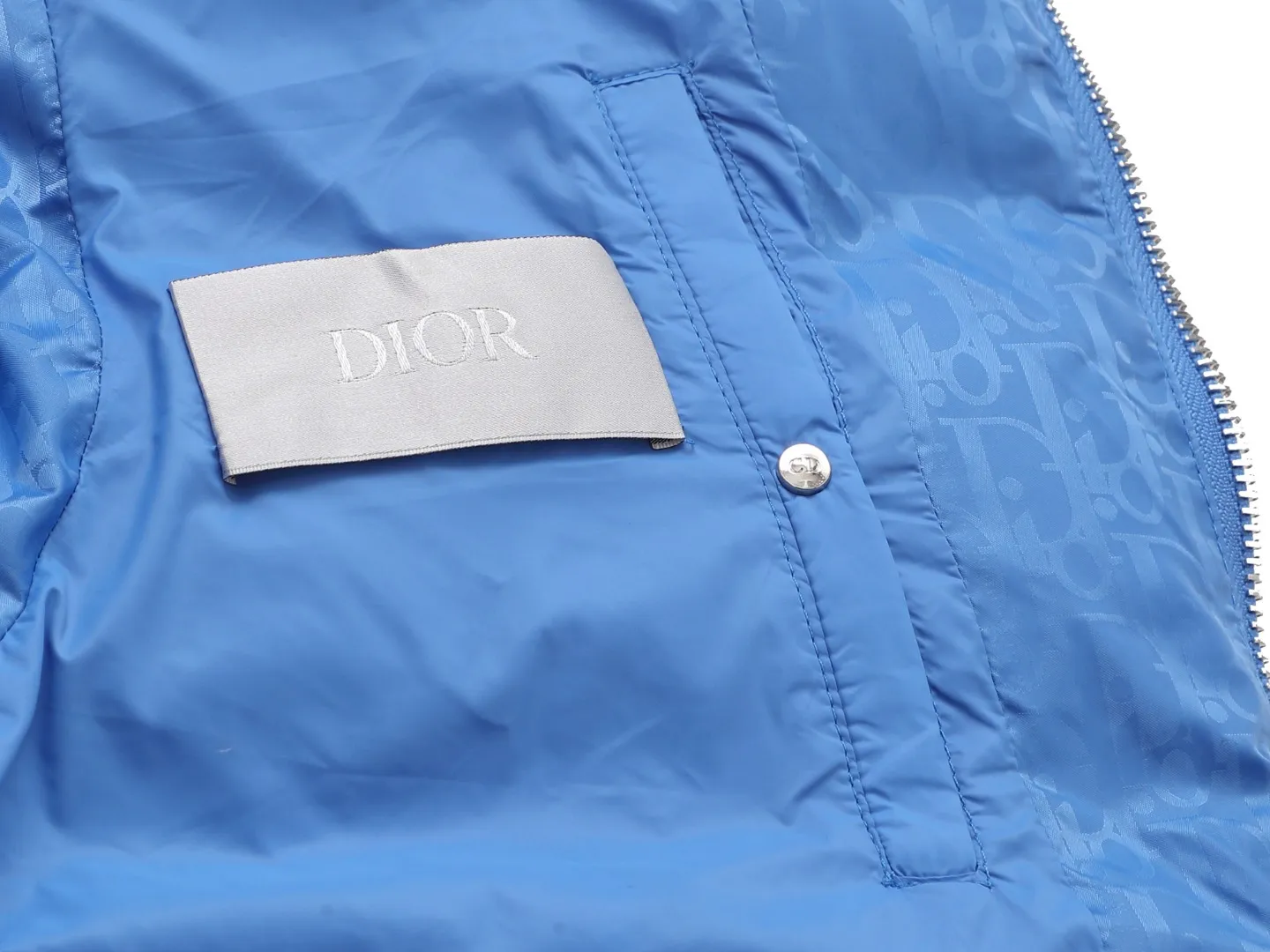 ：Black，Beige，Royal Blue， ，Gray sizi： DIOR Series Classic · · (Maria Grazia Chiuri) ， 。 ， “CHRISTIAN DIO*” 。 ， 。Classic Versatile ， ， ！ ！ ， ， ， ，3D ！ ， ，l ， ， ， ， riri ！ 90 ， ， ！ ， ， ， ，