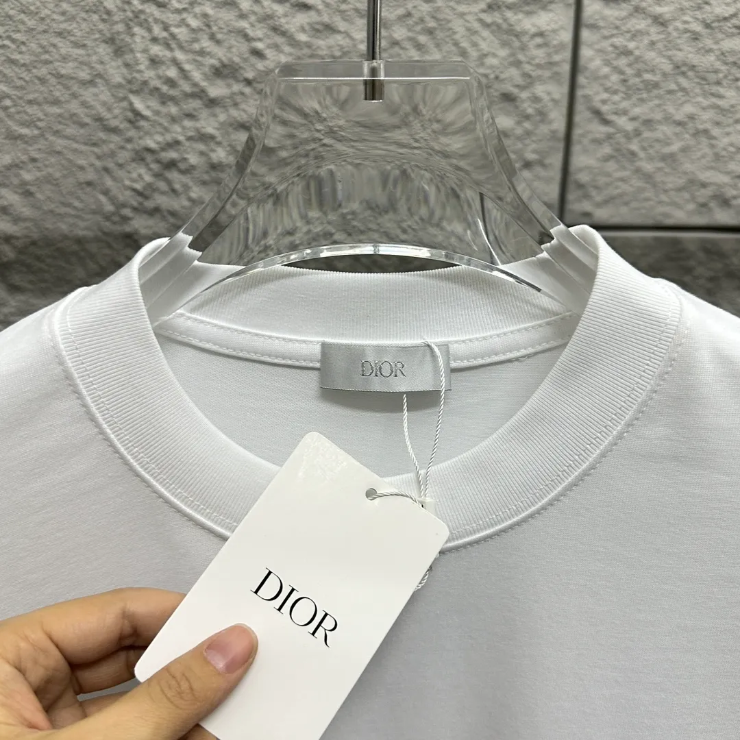 Dio* 2025 New Arrival Classic Orange T Same Style ：Black White Size： S （90-130 ） M （120-150 ） L （140-165 ） XL （160-180 ） XXL （180 ）