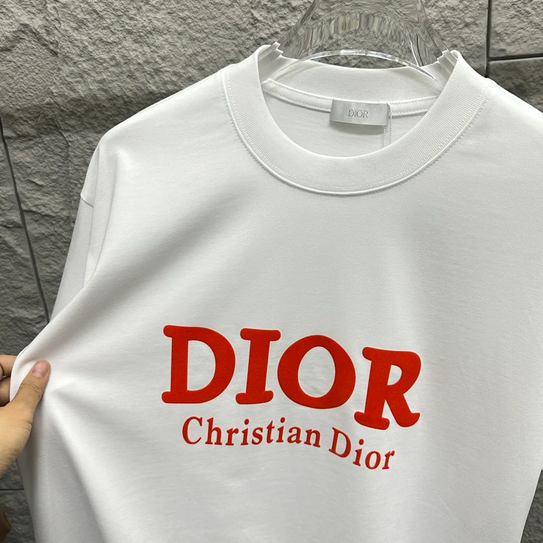 Dio* 2025 New Arrival Classic Orange T Same Style ：Black White Size： S （90-130 ） M （120-150 ） L （140-165 ） XL （160-180 ） XXL （180 ）