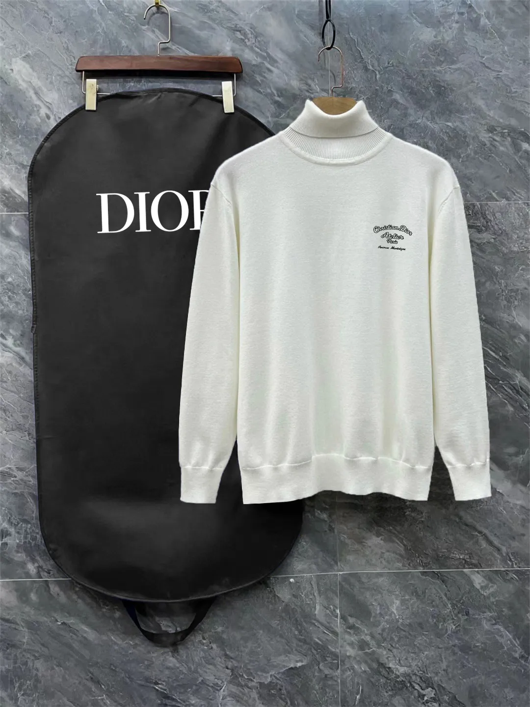 DIOR 3 Same Style Premium Series Premium 24 Factory Quality 、 、 ： Black White Sizes：M L XL 2XL 3XL
