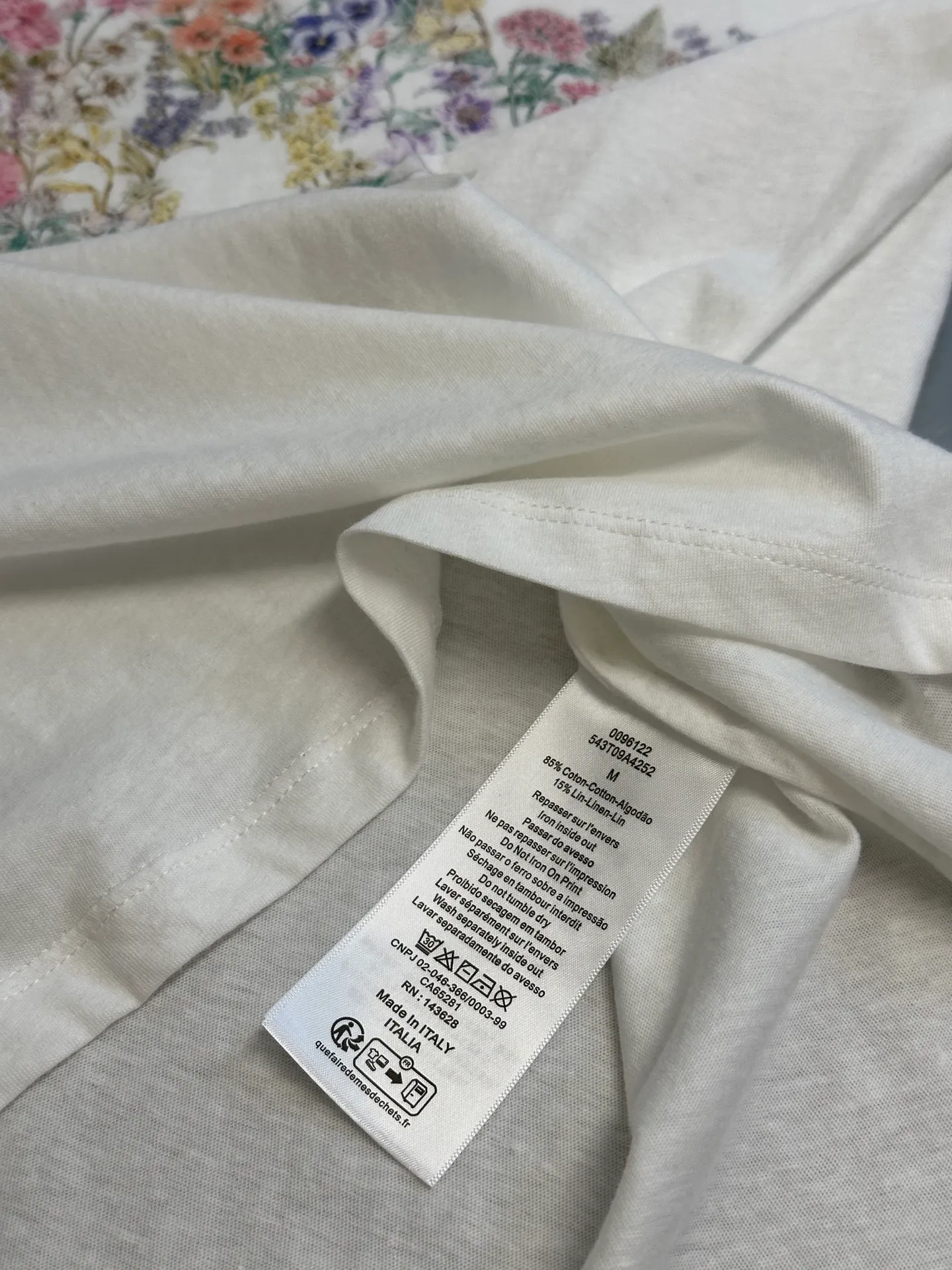 Dior T Dior Astral Flowers ， 12 ， 。 White ， ， 。 Dior Astral Flowers ， 。 size：s m l