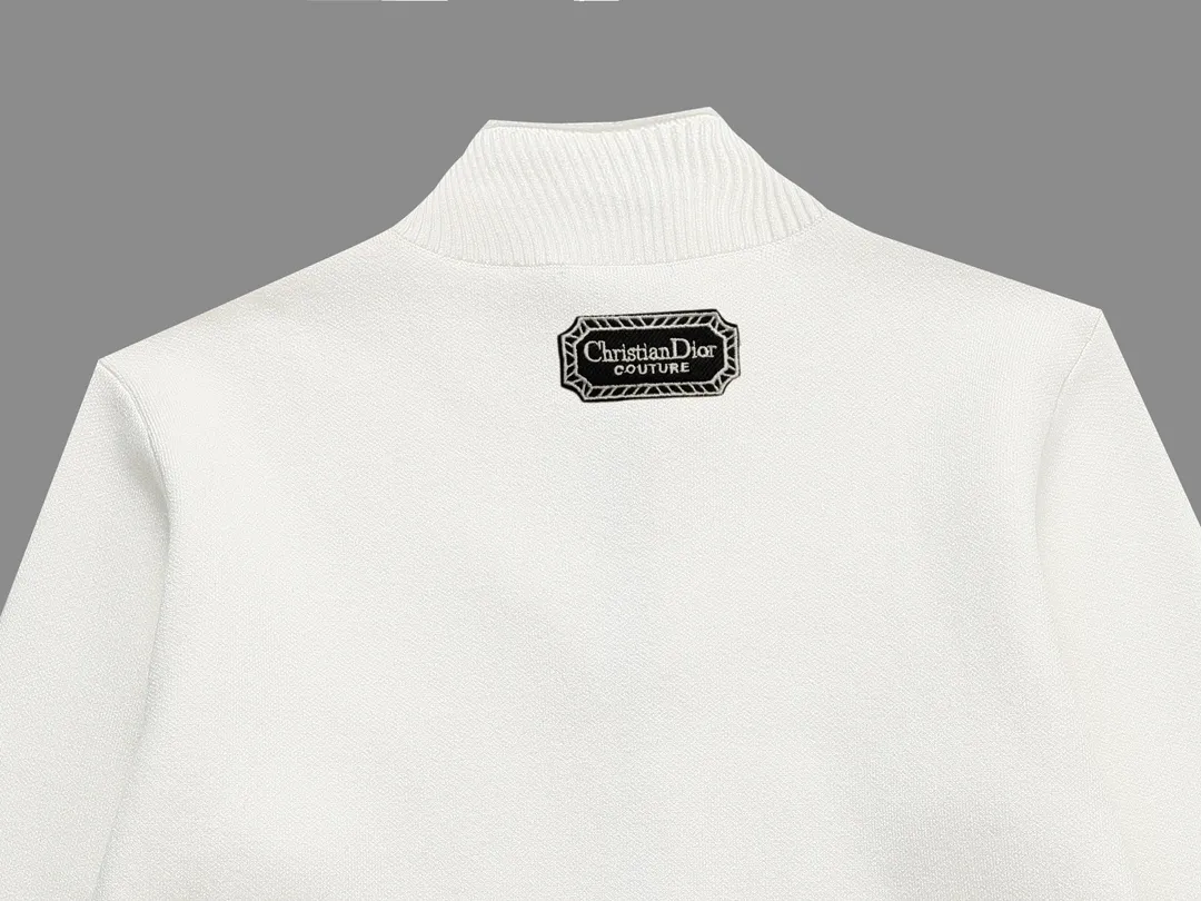 （ ） New Arrival :Classic os Colour:Black White Sizessize:MLXLXXL 3XL
