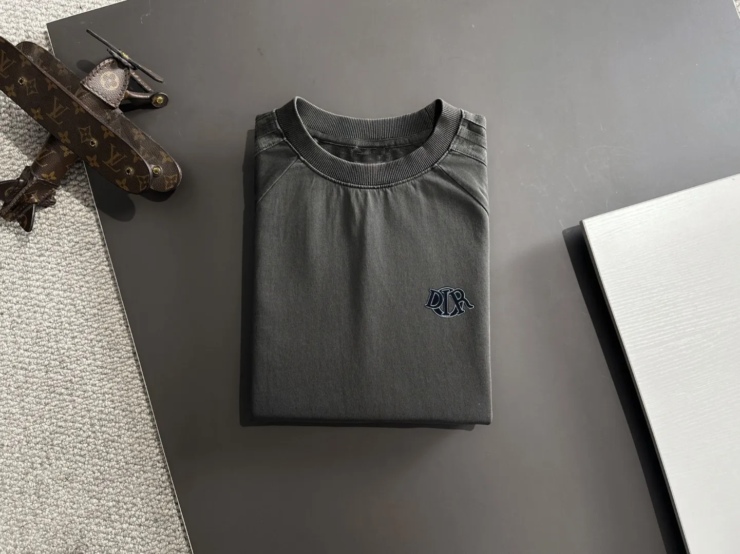 DIOR/ Premium 2025 New Arrival ， Breathable， Breathable ， ， ， Quality。 ！ ， ！ ， ！ Premium ， ， ， ！ 、 ！ ， ！ Size：S-XXL