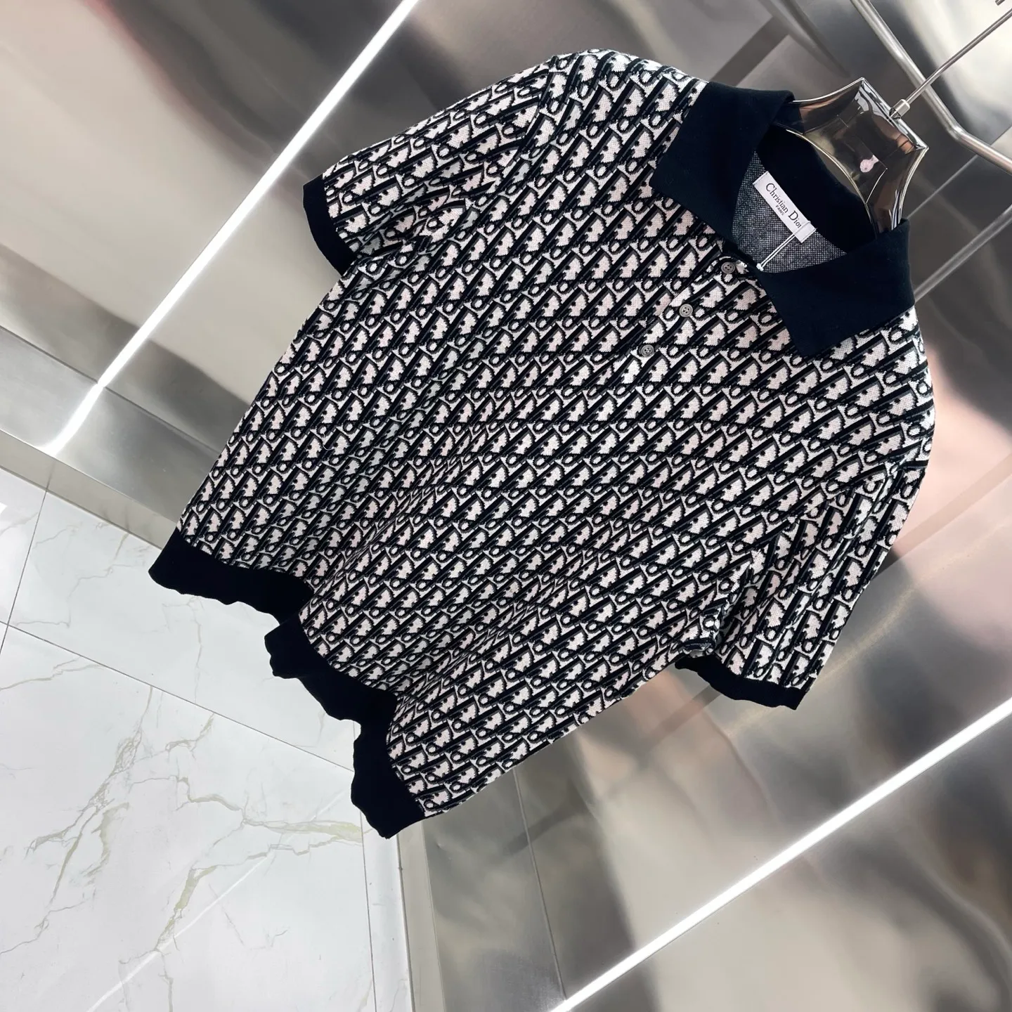 Dior + Factory Sizes：S M L XL XL