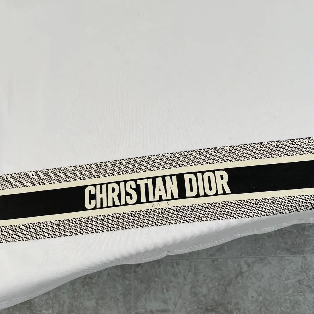 Dior Classic T : ， 32S ， ； 32s+70D ， g：95/ *5% 。 Breathable， ，Breathable ； ， ， 。 Breathable， ，Breathable ； 。 32 Premium ，70D ， ， 。 New Arrival Same Style ：White Black Size：S-XL