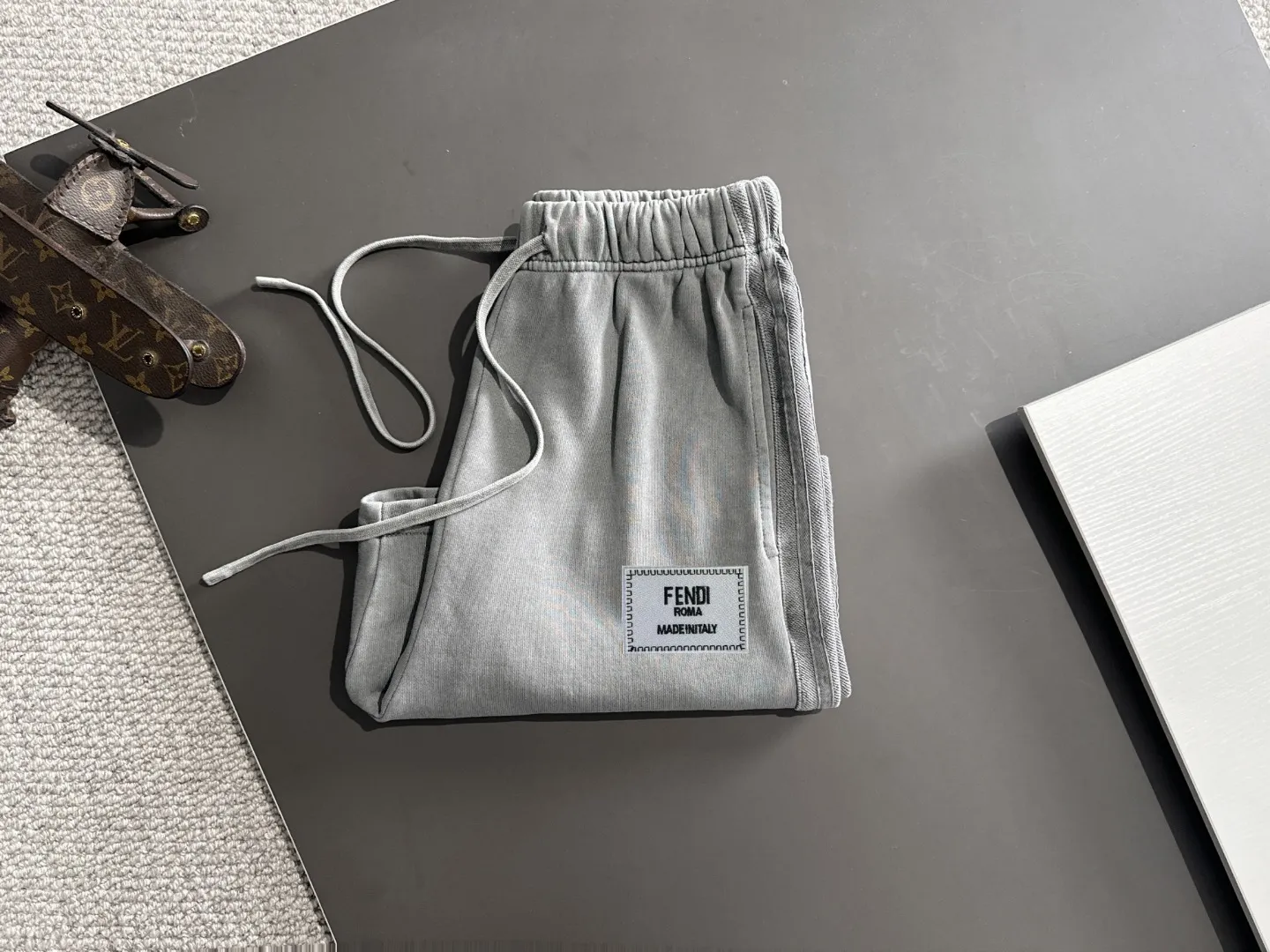 Premium DIOR/ 2025 New Arrival ， ， ， Breathable ， ， ， Quality。 ！ ， ！Sizes：S-XXL