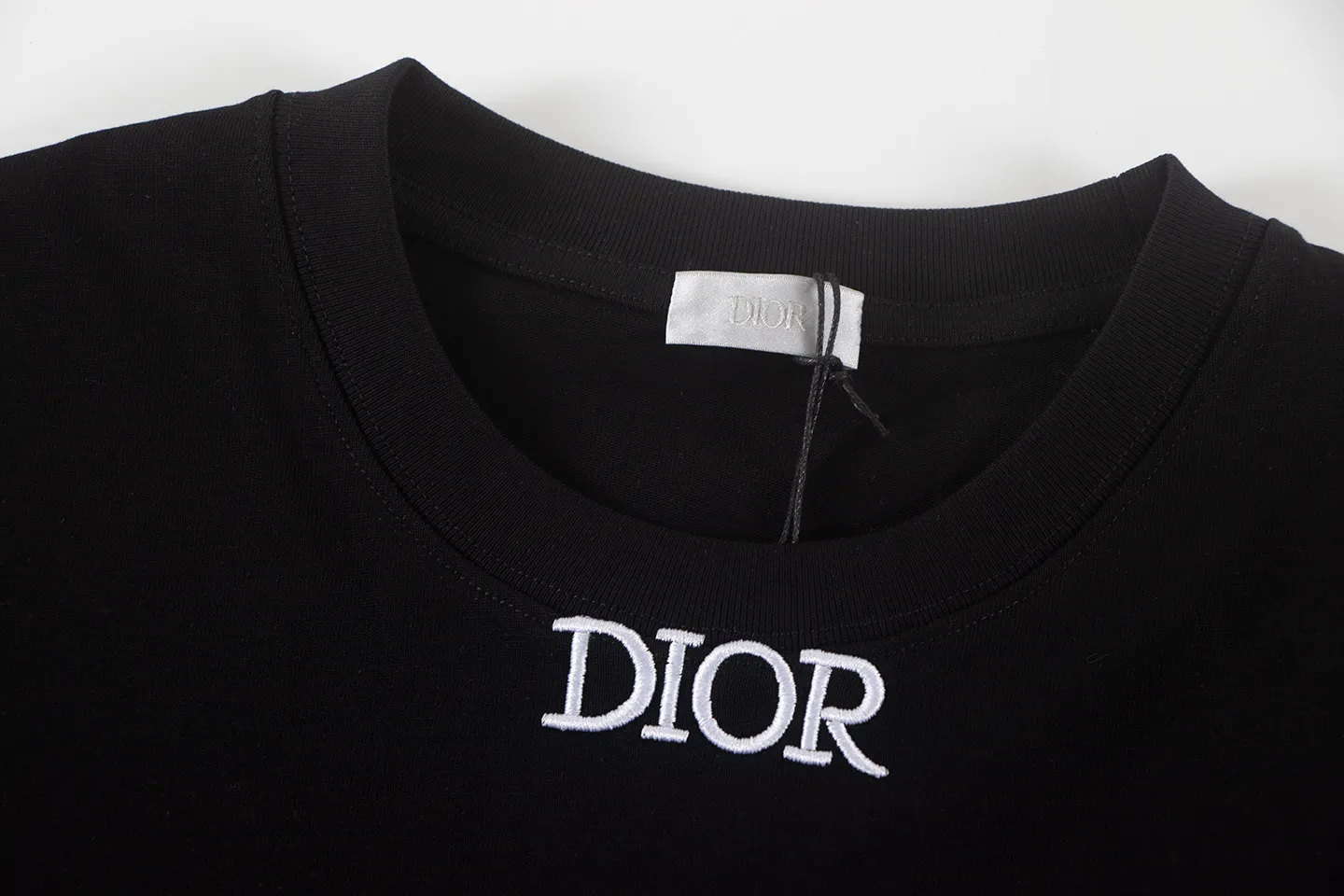 Dior*2026 New Arrival 🪡 : g :S M L XL :Black White :W 2847