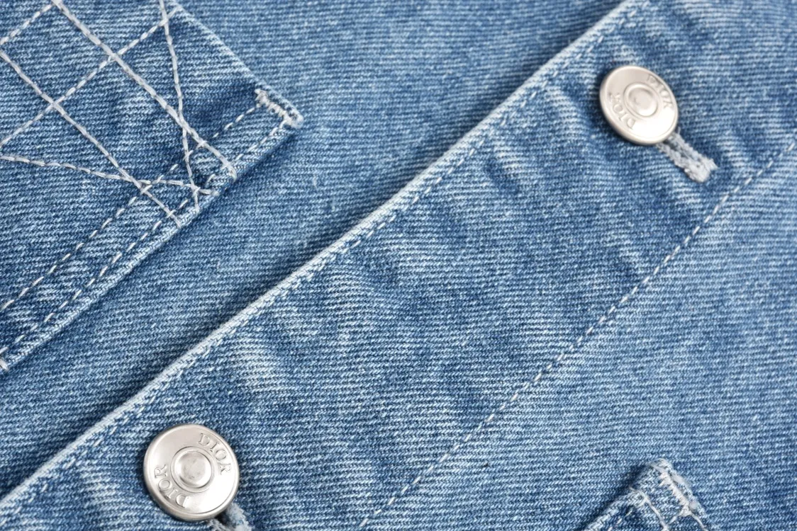( 1:1Original Quality) CD 24FW O 17, ， Blue ， ， Wear-Resistant ， ， 。 ， ， ， 。 ， ， ， ， ， ， 。 Retro ， 、 、 ， 。 ， ，Classic ， ， ， 。 size: 46-48-50