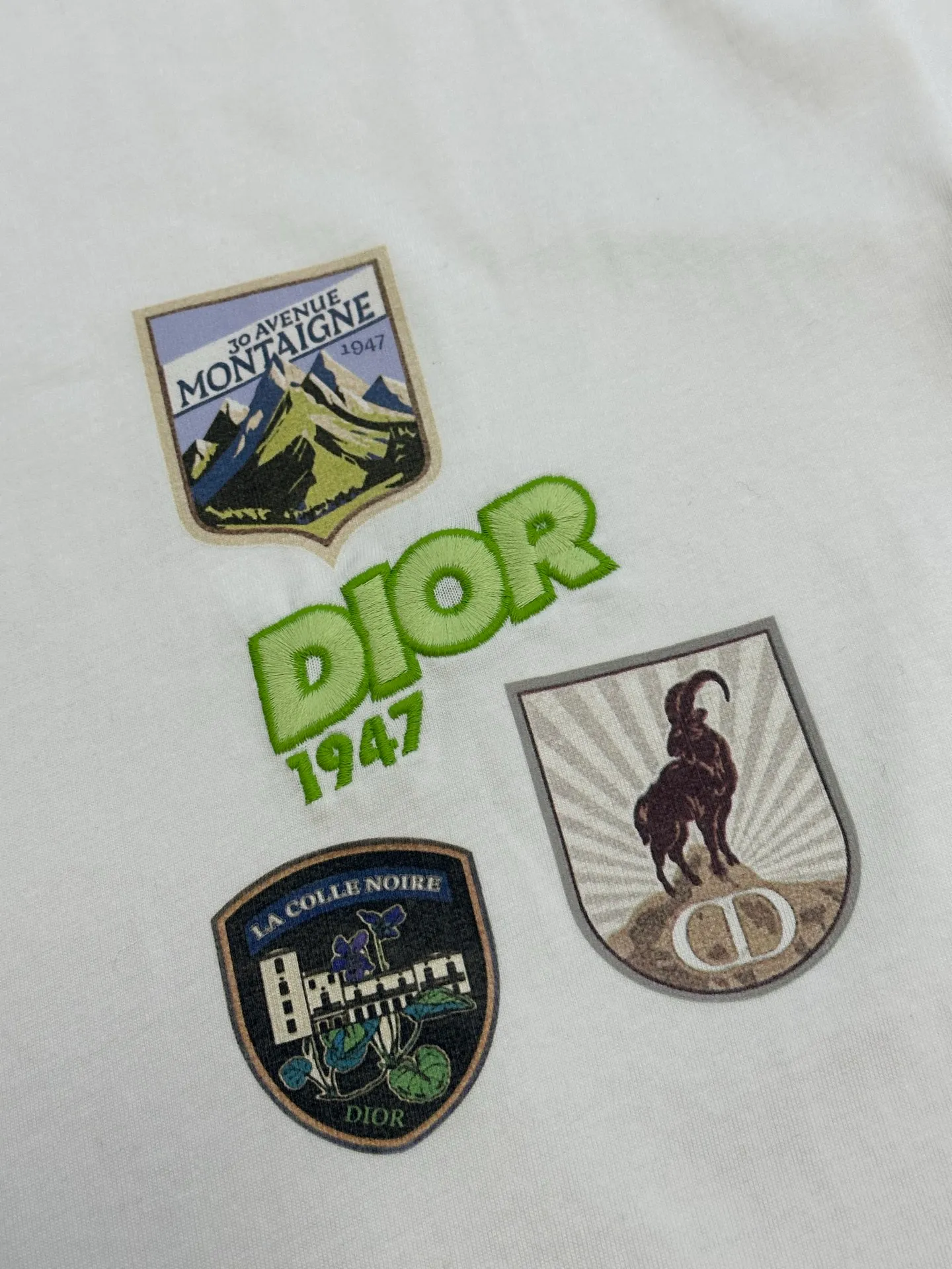 Dr Mountain ， Dior Mountain ， ， 。 ， ， ， Dior Mountain ， 。 ， ， Dior Mountain 。 size：s m l xl