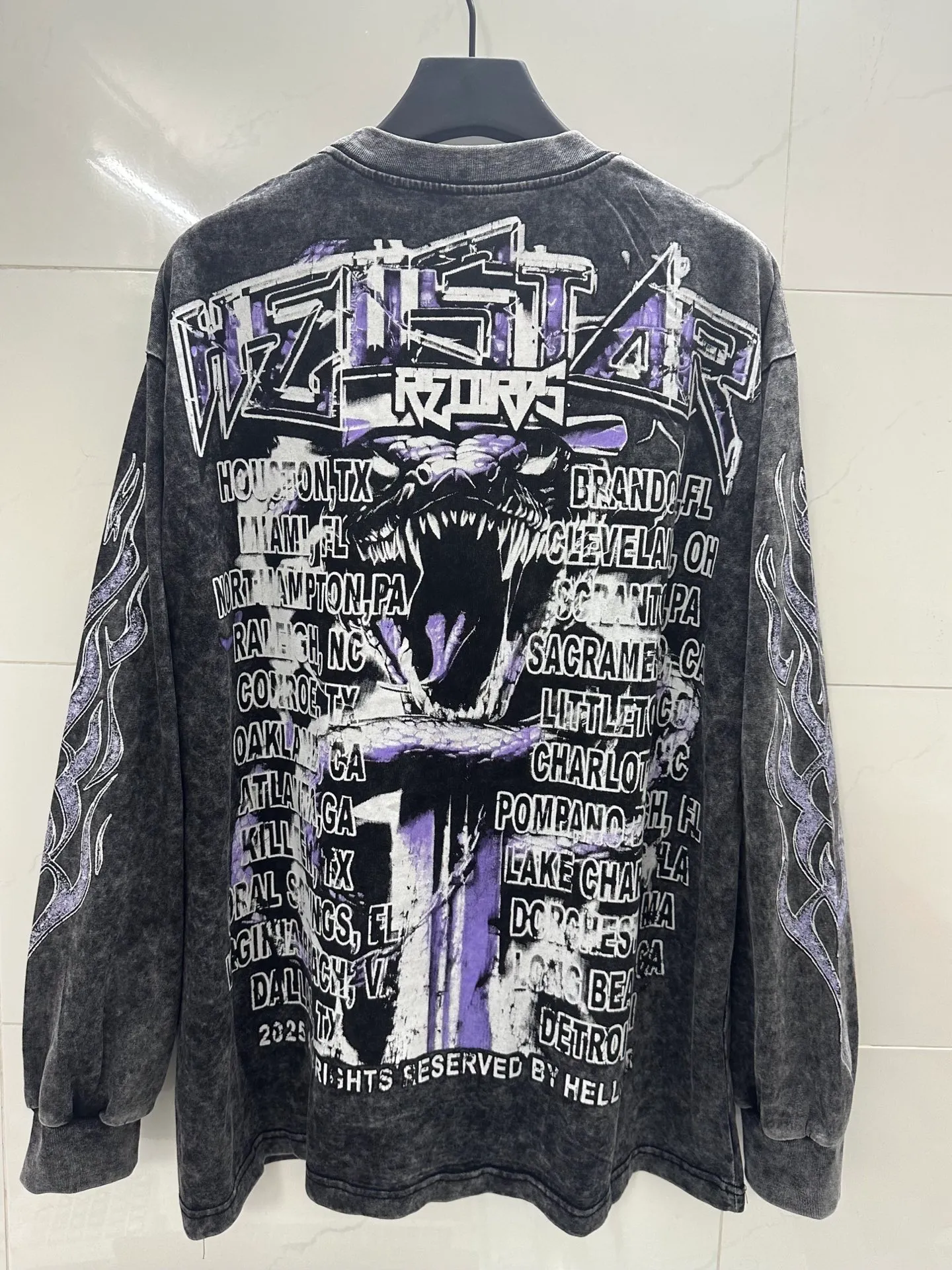 8103# Black ｜ In Stock Hellstar / T （fabric):26 Sizes（size）：S-M L X L （colour）： Black