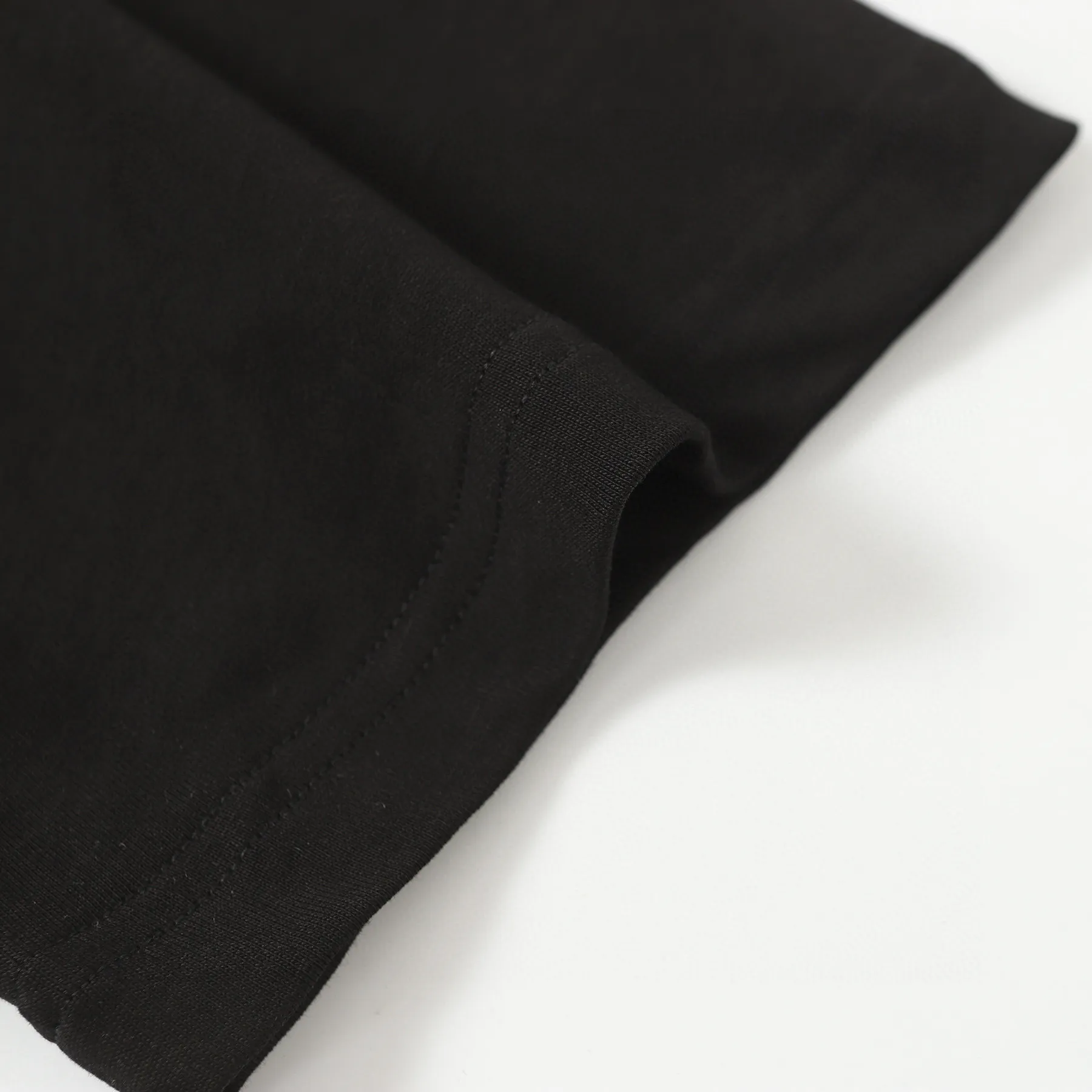 2218## Black （ ）｜ THAT'S A AWFUL LOT OF COUGH SYRUP In Stock T （fabric):32 Sizes（size）：S-M L X L （colour）： Black
