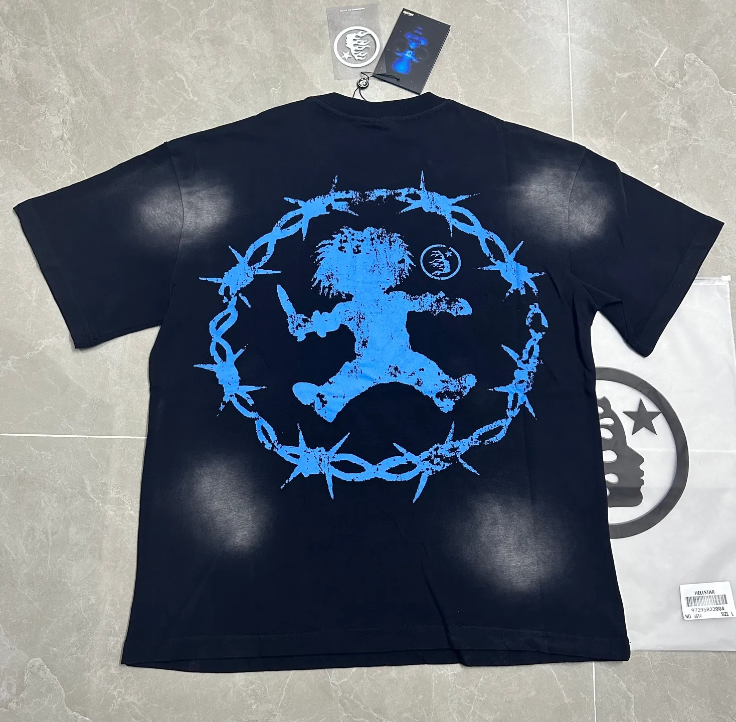 111# Black （ ）｜ In Stock Hellstar T （fabric):32 Sizes（size）：S-M L X L （colour）： Black（ ）