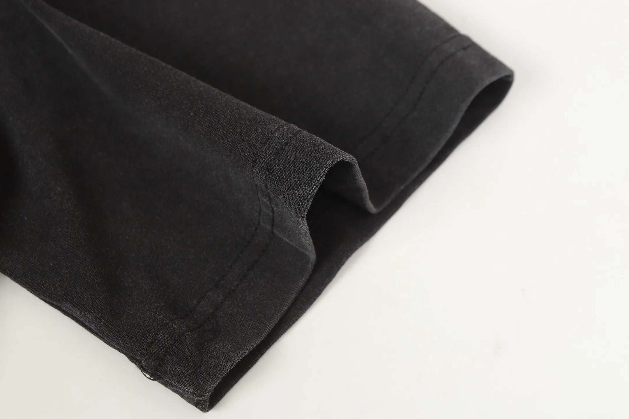 6332# Black ｜ In Stock （new） Godspeed Retro T（ ） （fabric）：32 Sizes（size）：S-M-L-XL （colour）： Black