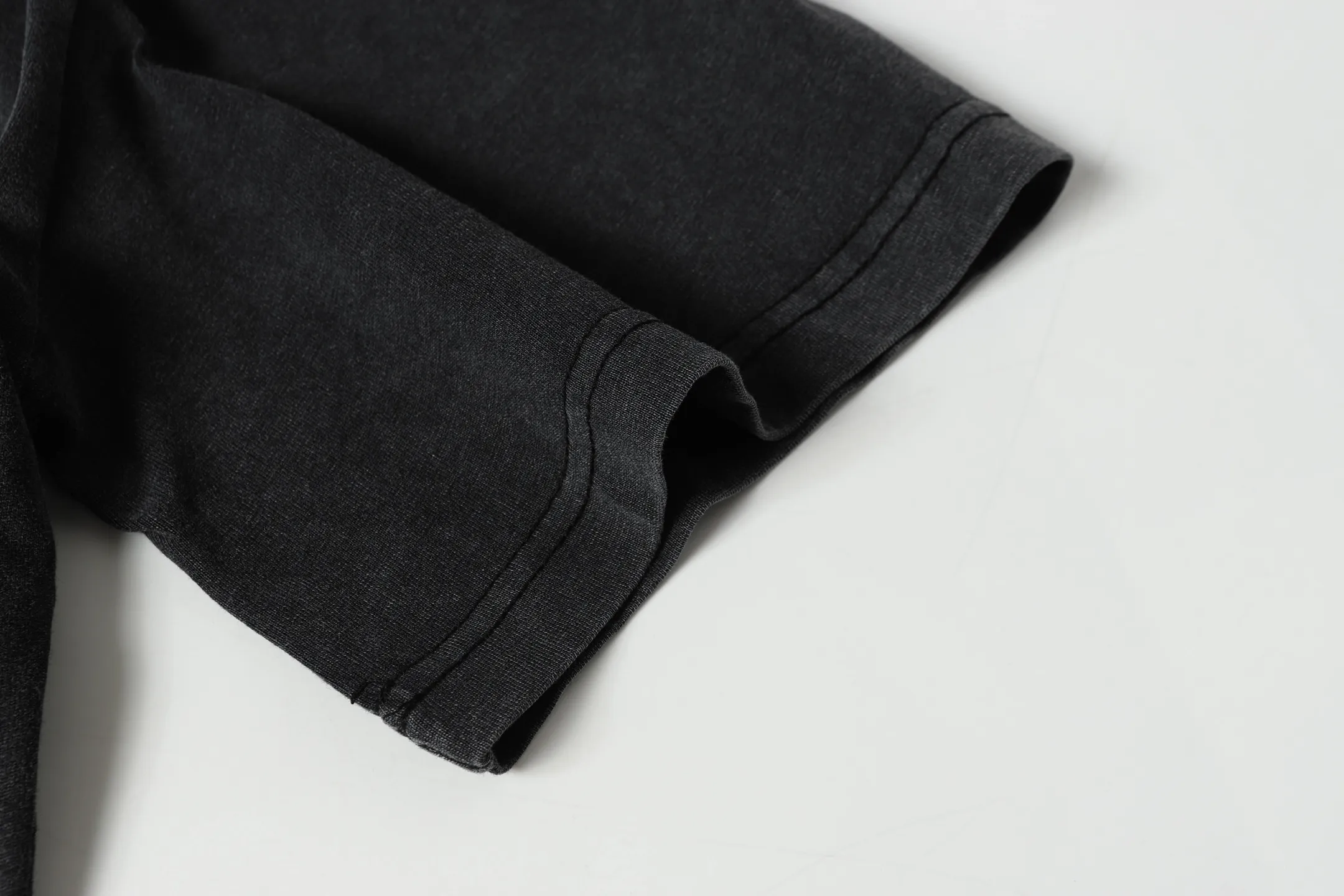 6137# Black I In Stock （ ） Godspeed Retro T（ ） （fabric）：32 Sizes（size）：S-M-L-XL （colour）： Black