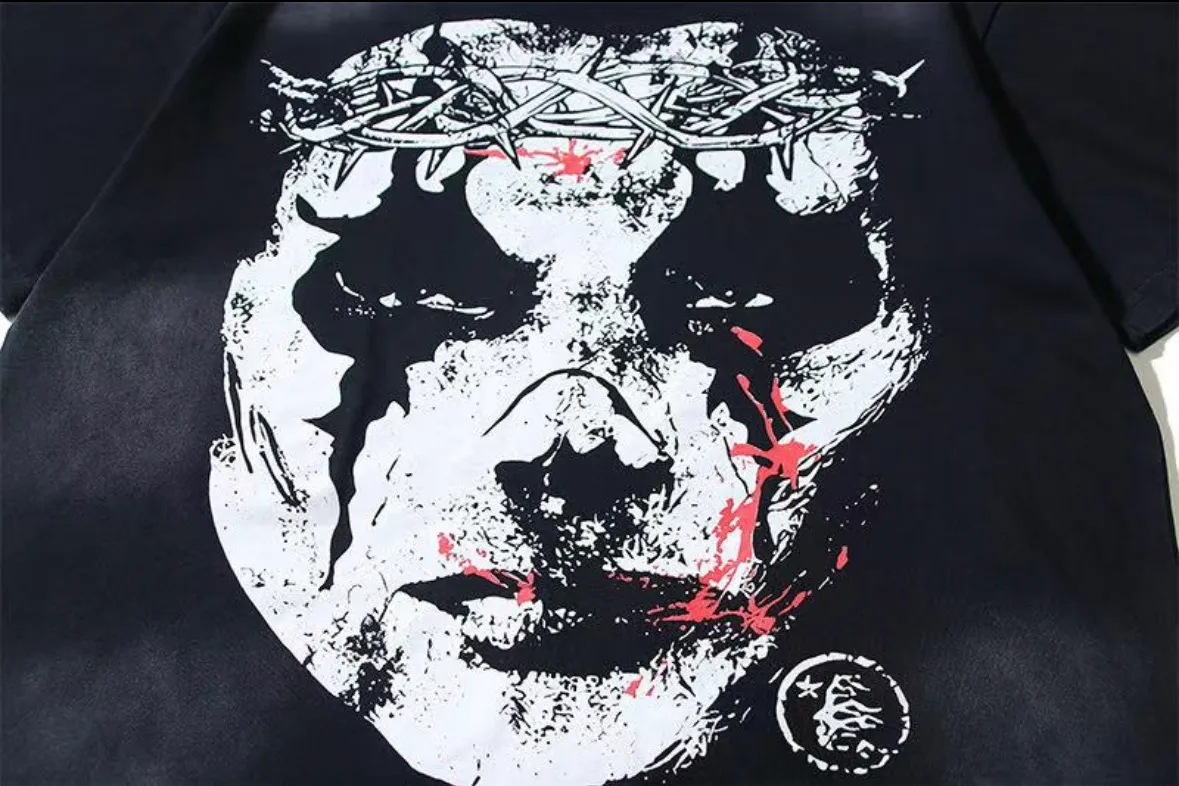 # ｜ Hellstar T （fabric):32 Sizes（size）：S-M L X L （colour）： Black（ ）