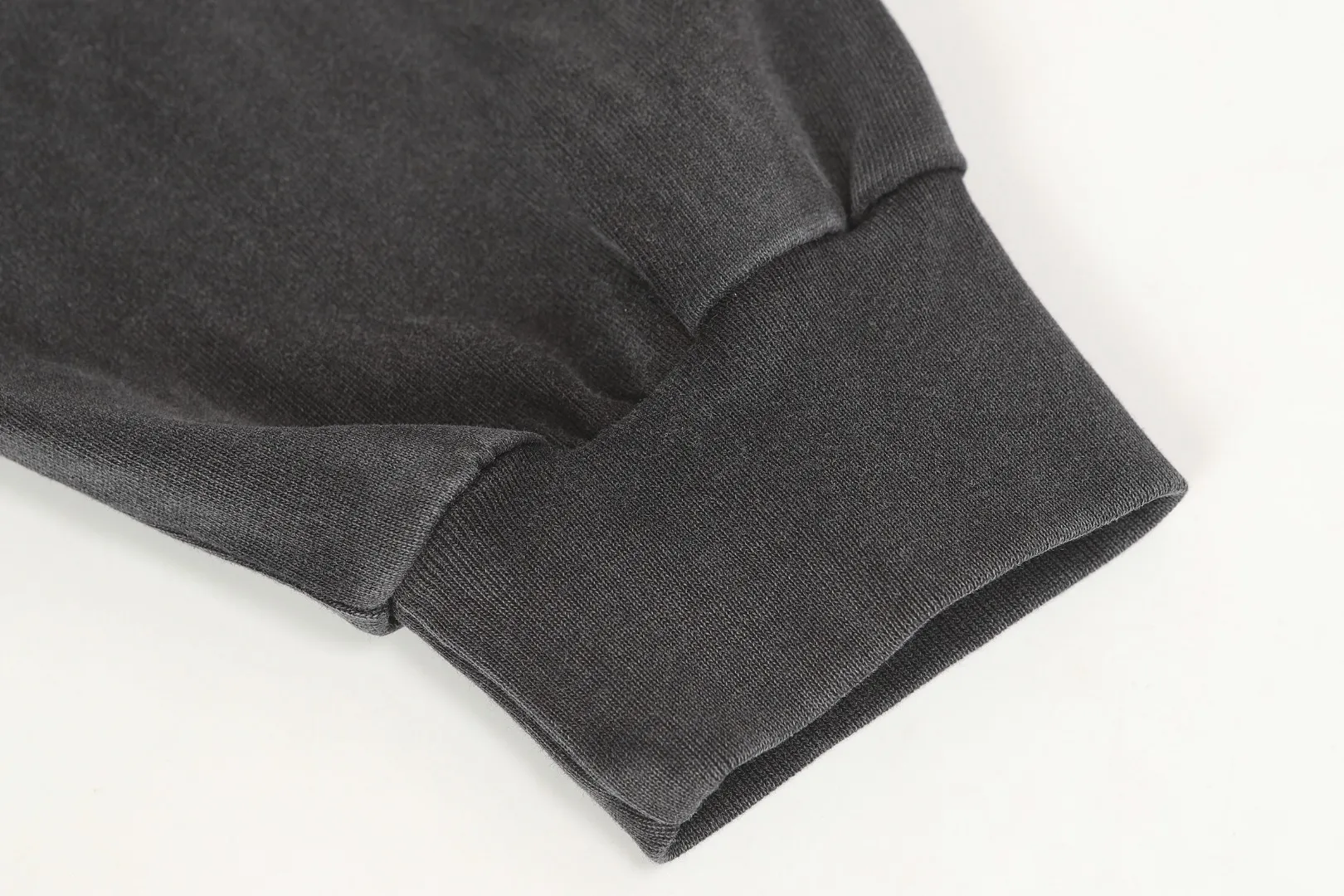 G # Black Godspeed Retro T （ ） （fabric）： 26 Sizes（size）：S-M-L-XL （colour）： Black