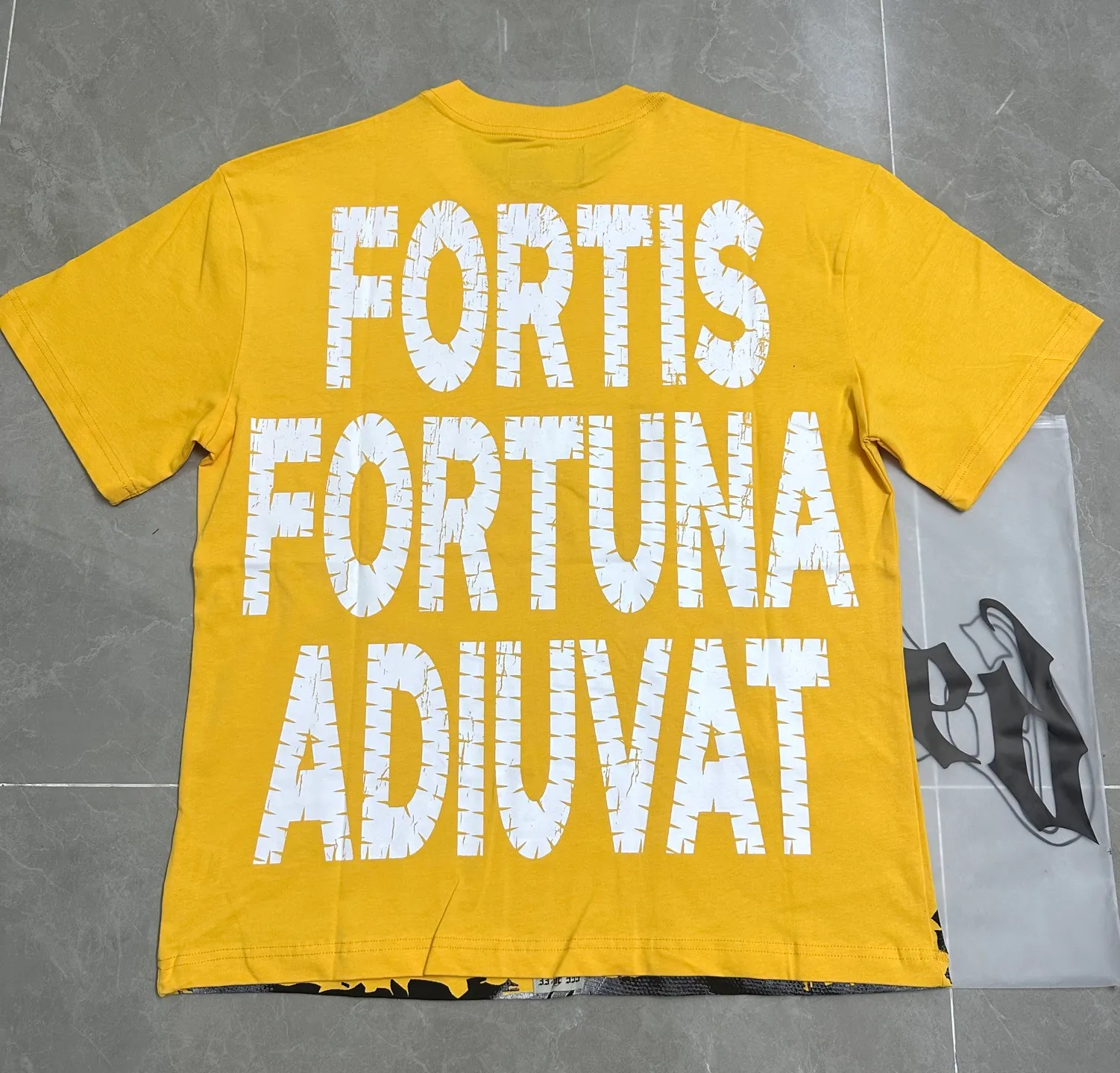5129# Yellow I In Stock （ New Arrival） Godspeed Retro T（ ） （fabric）：32 Sizes（size）：S-M-L-XL （colour）： Yellow