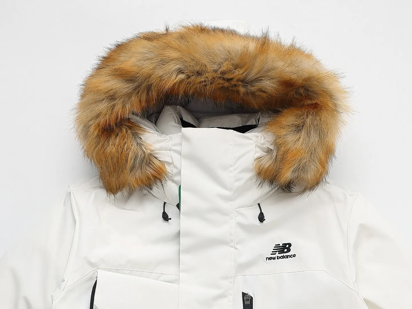 Top version New Balance new balance extreme cold outdoor in winter! Resist the cold winter! No pressure at dozens of degrees below zero! Big fur collar! 3m reflective strip logo on the back mid-length ceiling 90 down content gray duck down mid-length couple style unisex down jacket!] [No. 1 in nb Down Jacket Series! 7000+ sales! 55,000 wanted! Safe Hot Sale!] a 8703 [Sweet or salty Korean order New Balance mid-length down jacket] [Top and best national standard 90 gray duck down super large fill power] New Balance/new balance/nb magnet suction cup design! Self-heating fur collar! New Balance new balance Extremely cold outdoor in winter! Withstand the cold winter! No pressure at tens of degrees below zero! Big fur collar! 3m reflective strip logo on the back, mid-length ceiling 90 down content gray duck down mid-length couple style unisex down jacket! Japanese and Korean men and women couple style winter warm, snowproof, waterproof and windproof casual color. Black. White sizi. See the picture at the end