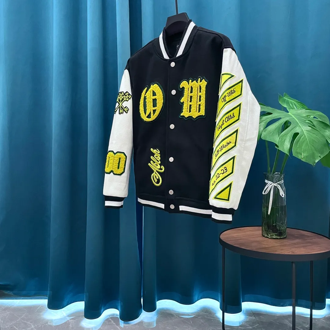 OFF WHITE➡️ ， 。 ， ， 。 1 ， 。 ， 。Premium ！ ！ Quality！ Size：M L XL XXL