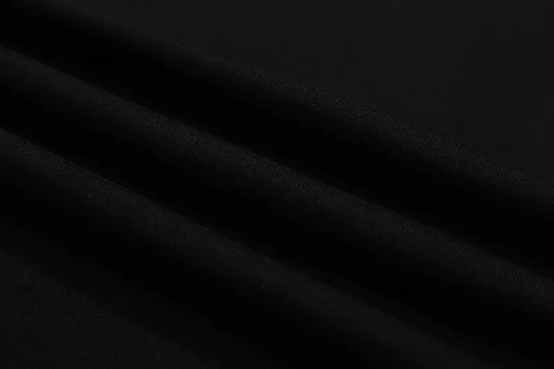 OF 18 OFF-WHITEClassic Hot Sale OW 19ss“99” T oversize ， 220 ， ， 260 32 ， ， 1*1 ， 。 ， ， ， ， ， ， 。 ， ， ， ， ， ， ， ， ， ， ， 。 YB ， logo 。 ： 、 Size:XS.S.M.L(oversize )