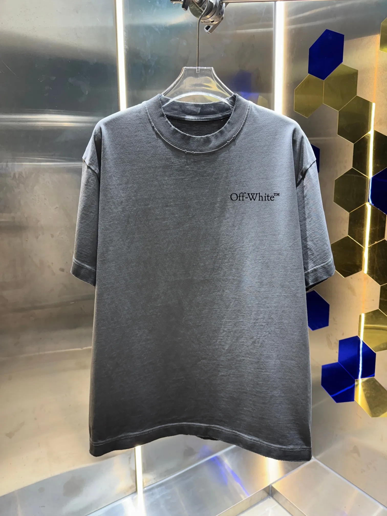 OFF-white/2026 Spring/Summer New Arrival Washed and worn 320g round neck short-sleeved tee Men and women Same Style Loose version Hang tag Collar label Washed mark Complete with three labels Color: Washed black Washed white Washed gray Washed green Washed red Size: S M L XL XXL ​​
