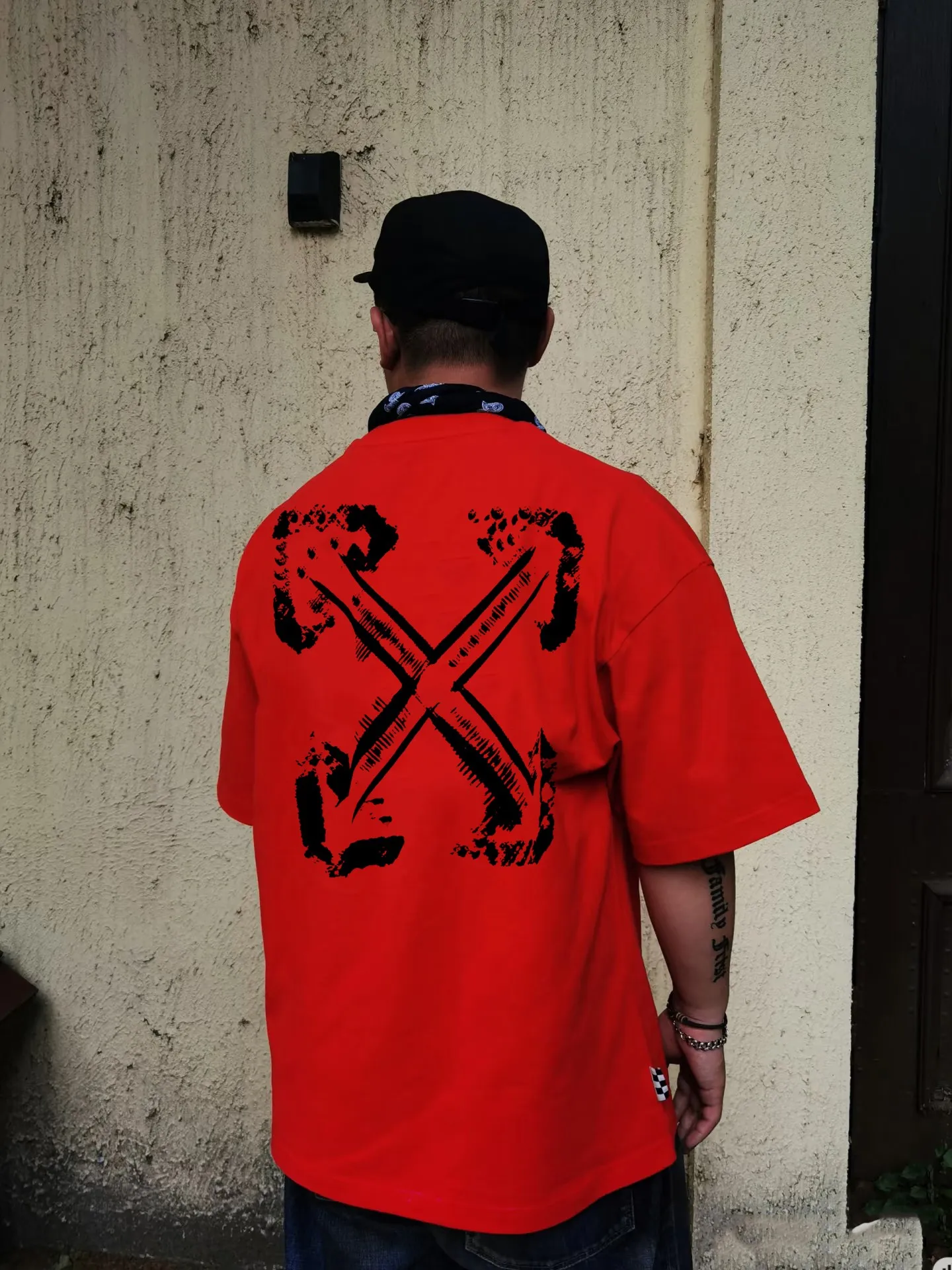 off 2025 New Arrival 250 tee Same Style Size S M L XL XXL Black White