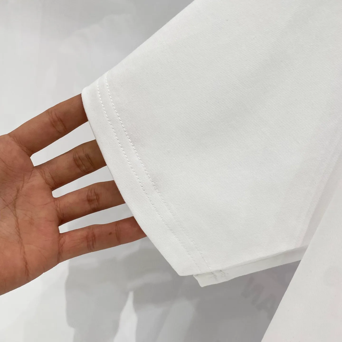 OFF-white/ 260 T OFF Quality 100 ％ Versatile Size:XS-L :Black.White