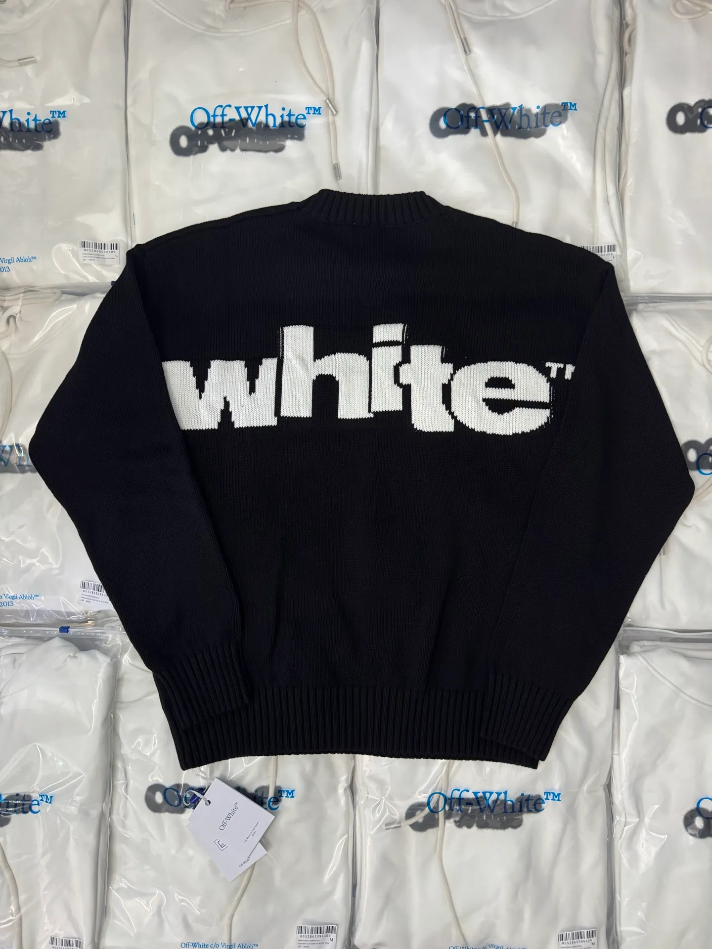 OF 208 OFF-WHITEClassic Hot Sale OW 25FW Same Style 32 ， Premium ， ， 0.8 ， 。 ， ， 。 ， ， ， ，Breathable 。 ， ， ， 100-200 ， ， 。 ， ， ， 。 Quality ， ， ， ， 。 ： 、Cream White Size:S.M.L(oversize ) OW Size S 68、 118、 60【 175/150 】 M 70、 122、 61【 185/170 】 L 72、 126、 62【 195/190 】 【 ： ！】