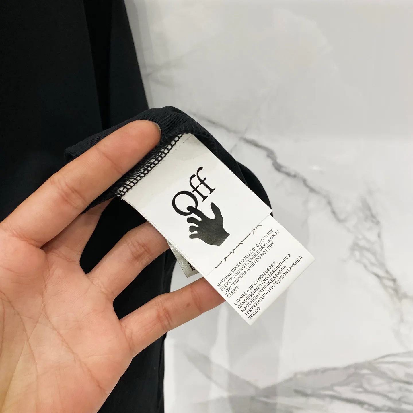 OFF-white/ 260 T OFF LOGO Quality 100 ％ Versatile Size:XS-L :Black.White