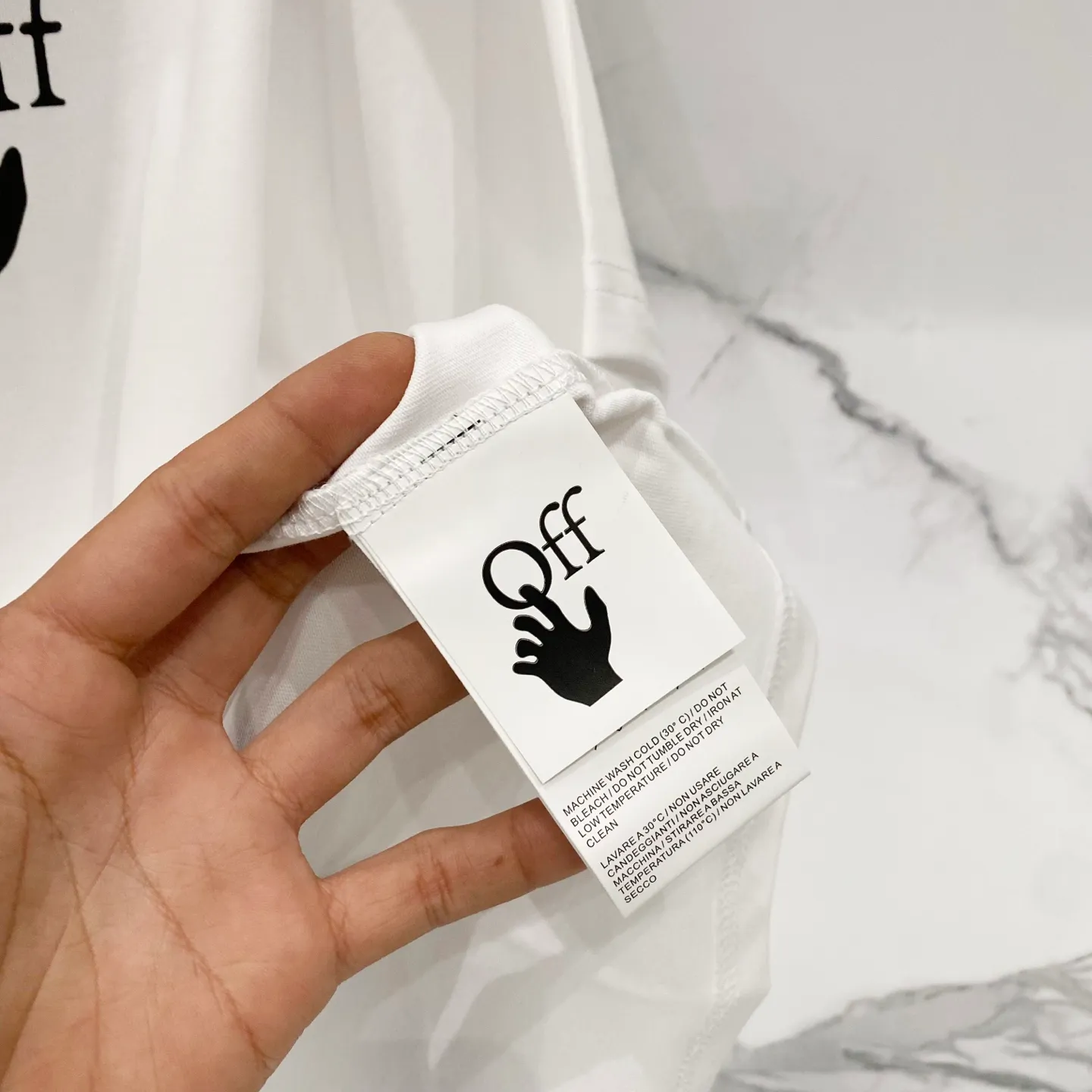 OFF-white/ 260 T OF 🖐️ ➡️ LOGO Quality 100 ％ Versatile Size:XS-L :Black.White
