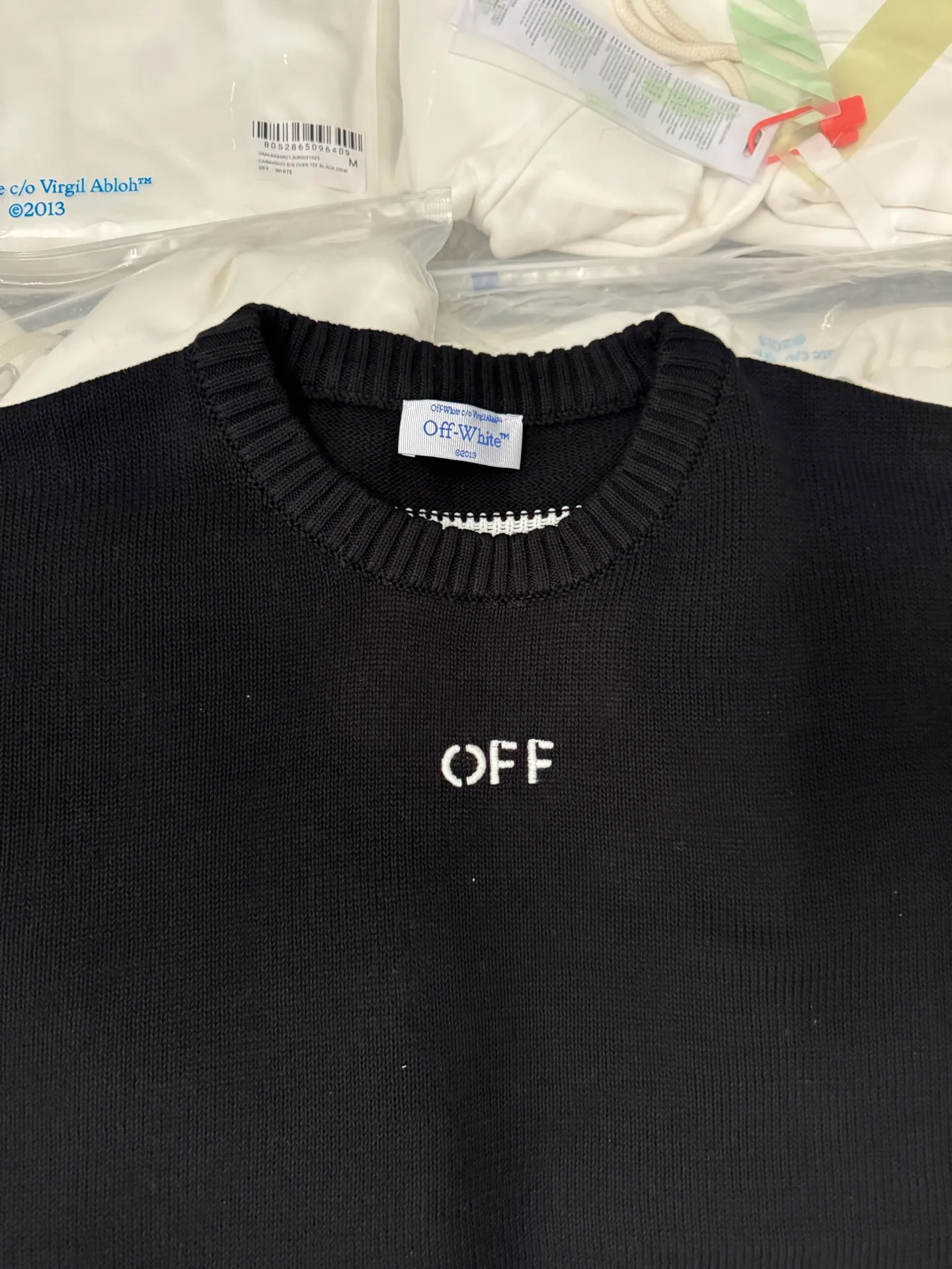 OF 204 P170 OFF-WHITEClassic Hot Sale OW 22FWClassic Same Style 32 ， Premium ， ， 0.8 ， 。 ， ， 。 ， ， ， ，Breathable 。 ， ， ， 100-200 ， ， 。 ， ， ， 。 Quality ， ， ， ， 。 ： Size:S.M.L(oversize ) OW Size S 68、 118、 60【 175/150 】 M 70、 122、 61【 185/170 】 L 72、 126、 62【 195/190 】 【 ： ！】